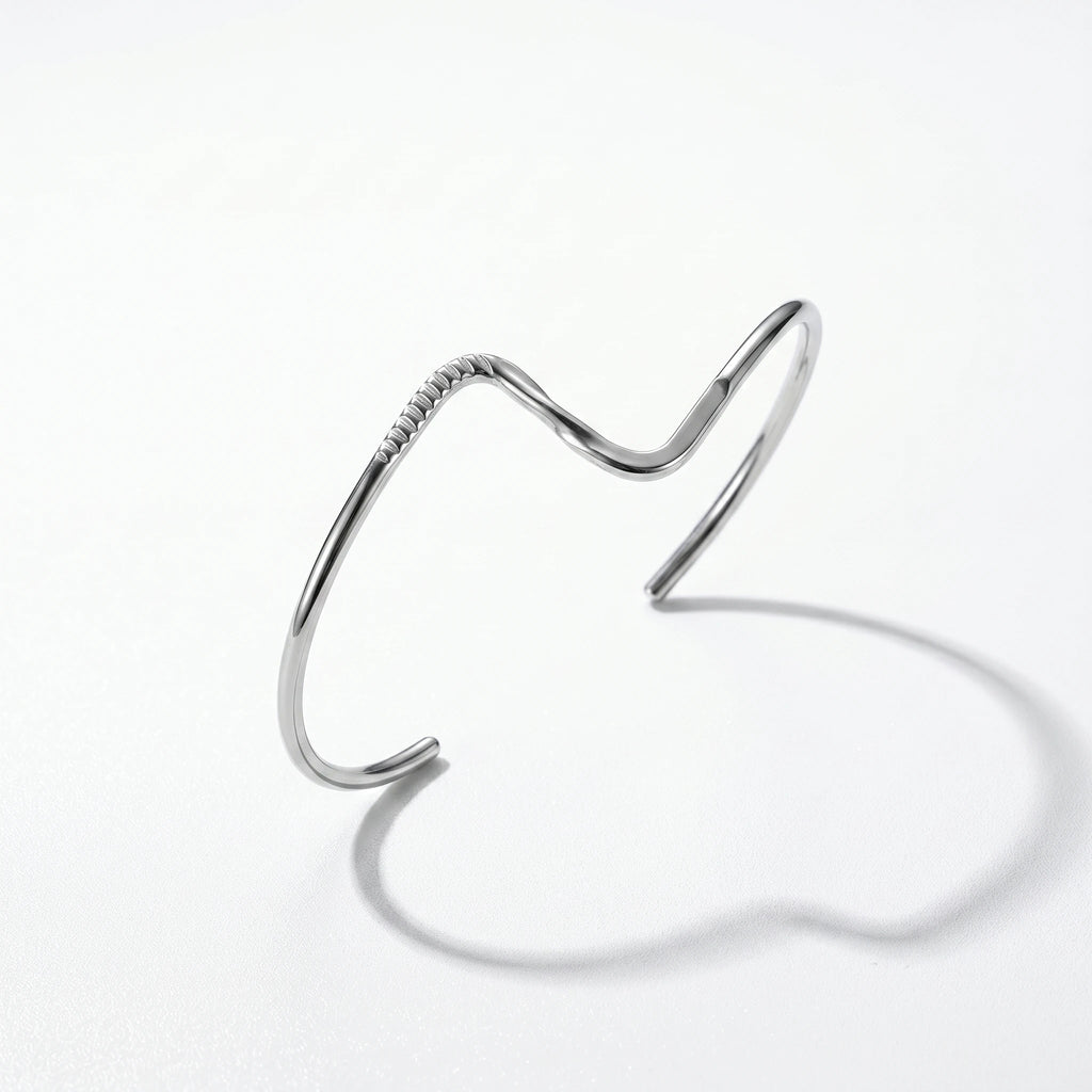 QIAOREN 12774 Trend Heart Outline Thin Wire Open Bangle Stainless Steel Silver Adjustable Minimal Daily Wrist Jewelry
