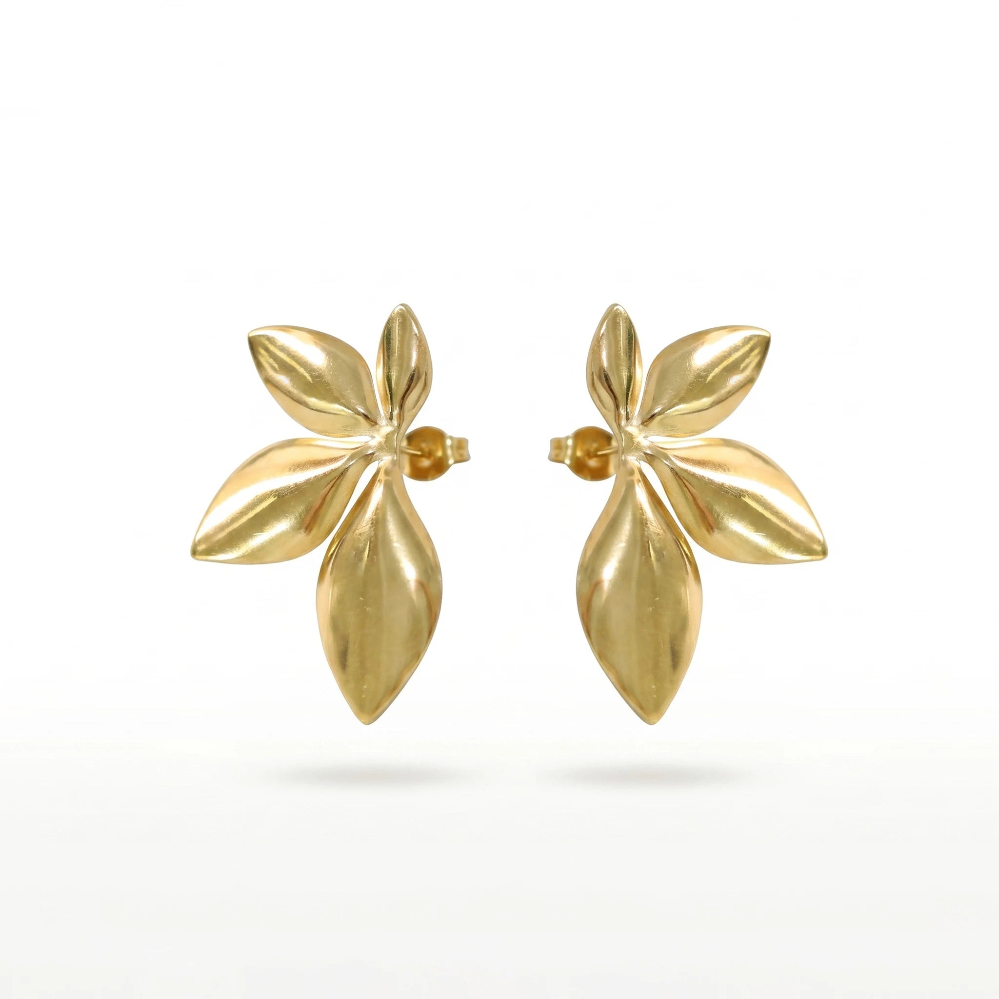 QIAOREN 11768 18K Gold Plated Stainless Steel Four Leaf Stud Earrings Minimalist Nature Leaf Jewelry Gift for US European Women