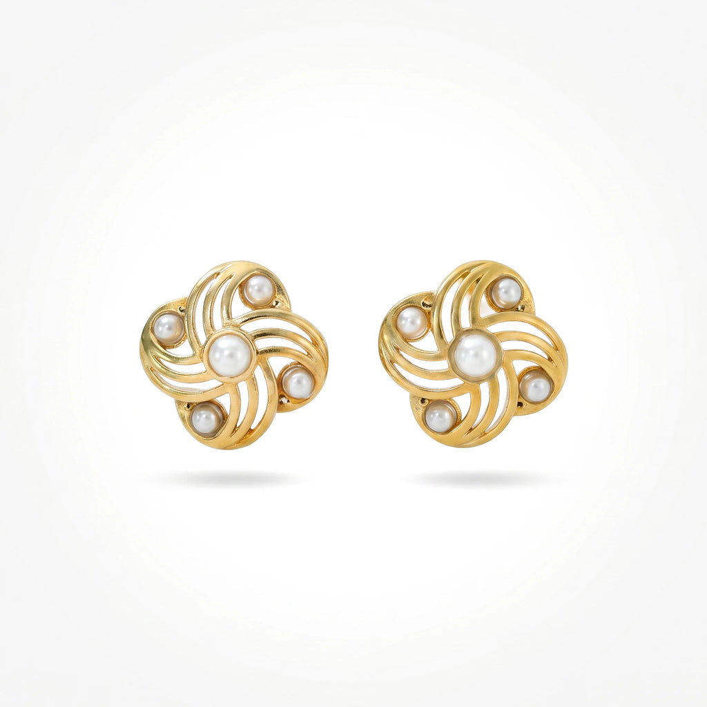 QIAOREN 12267 Vintage Hollow Four-Leaf Pearl Stud Earrings 18K Gold Plated Stainless Steel Hypoallergenic Spiral Floral Jewelry