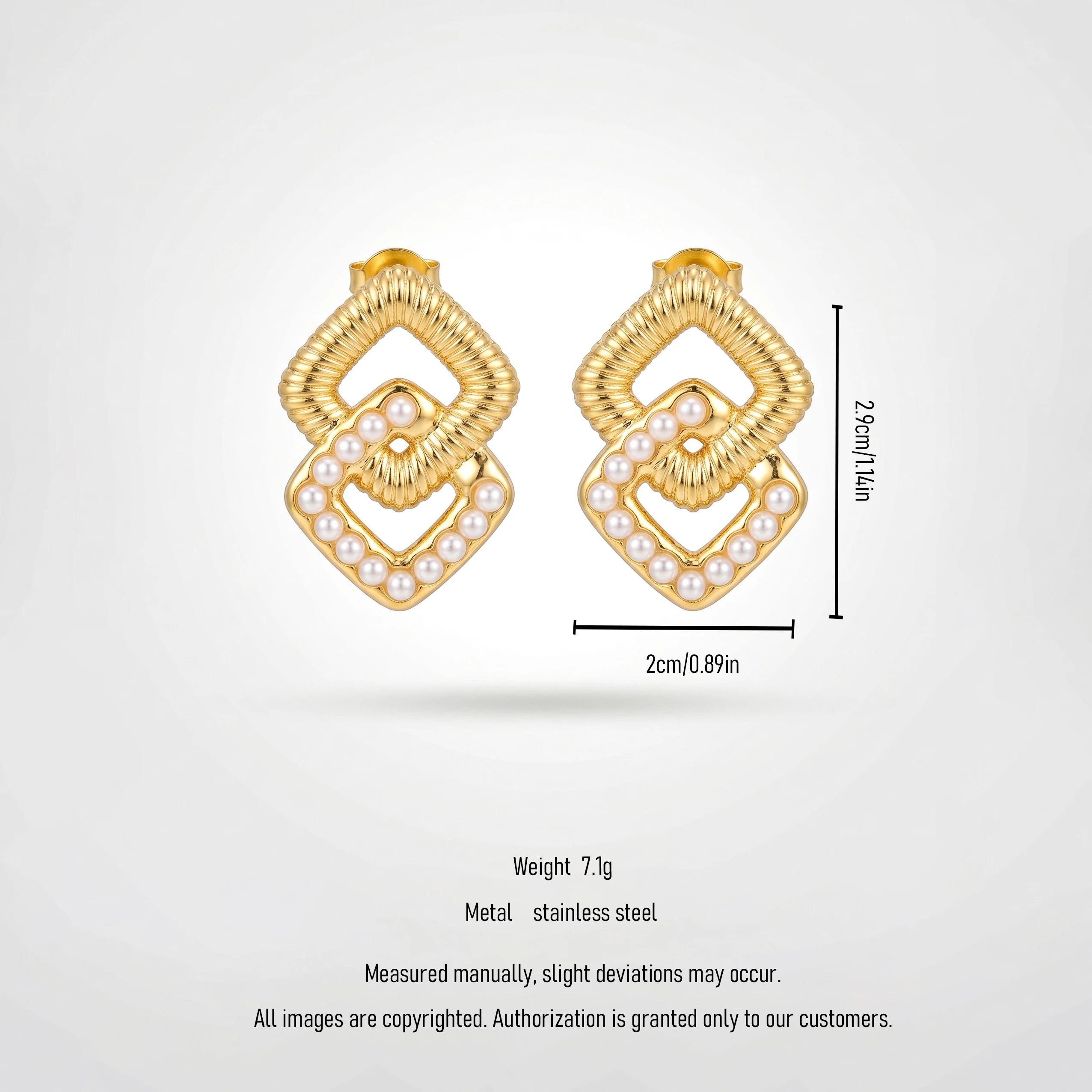 QIAOREN 12435  Interlocking Rhombus Pearl Earrings Gold Stainless Steel Ribbed Textured Diamond Studs Women US EU