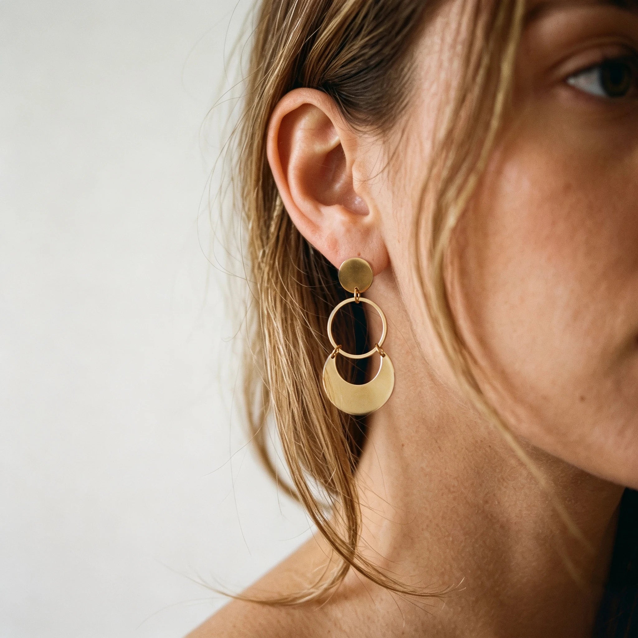 QIAOREN 14600 Stainless Steel Three Layer Circle Shape Tassel Punk Style Non Tarnish Geometry Stud Earrings Women's Party Gift