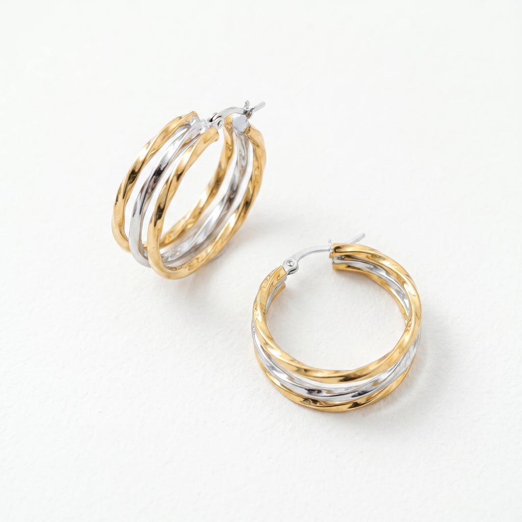 QIAOREN 12436 Tarnish Free Waterproof 3-Row Overlapping Hoops Gold Stainless Steel Two Tone Liquid Metal Latchback EU
