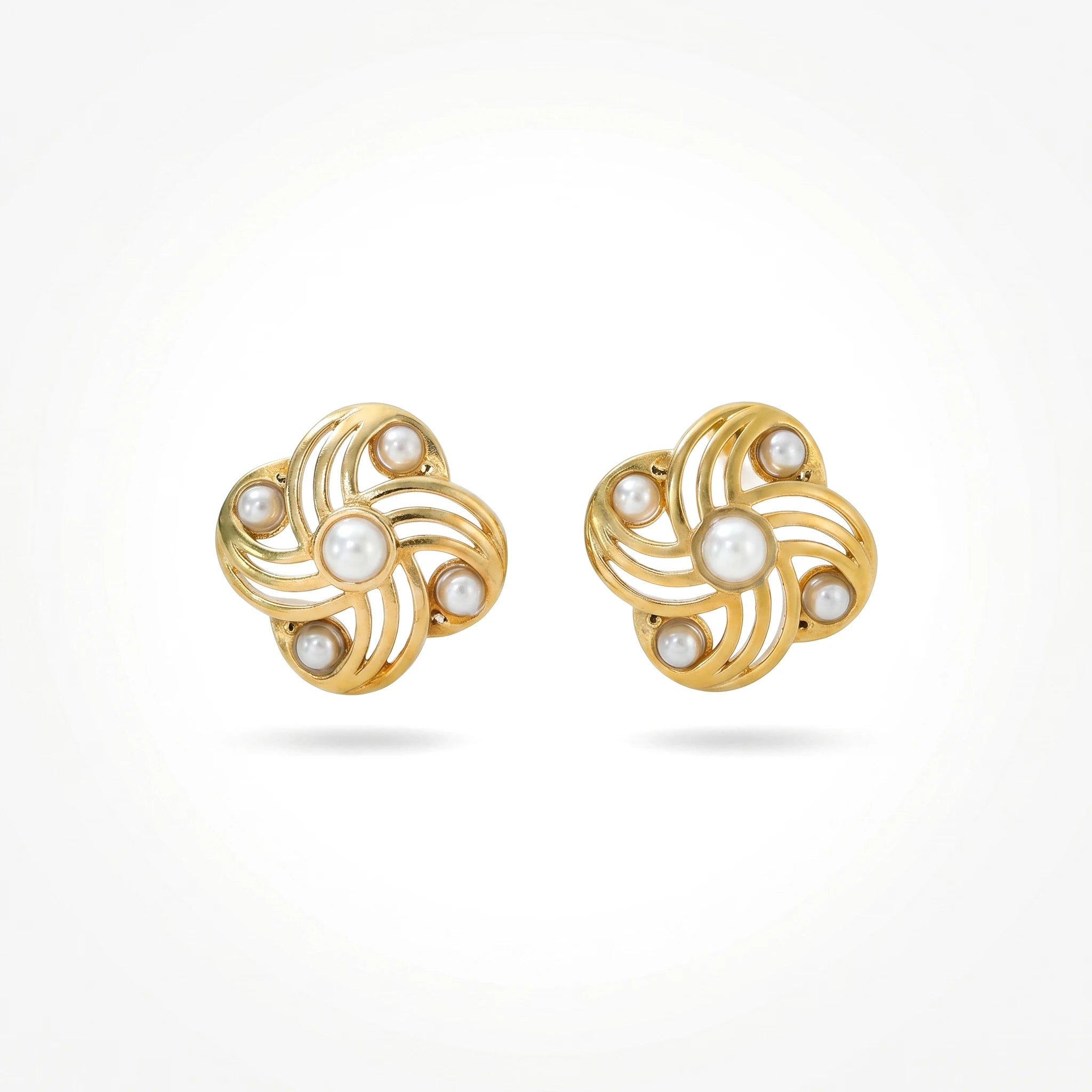 QIAOREN 12267 Vintage Hollow Four-Leaf Pearl Stud Earrings 18K Gold Plated Stainless Steel Hypoallergenic Spiral Floral Jewelry