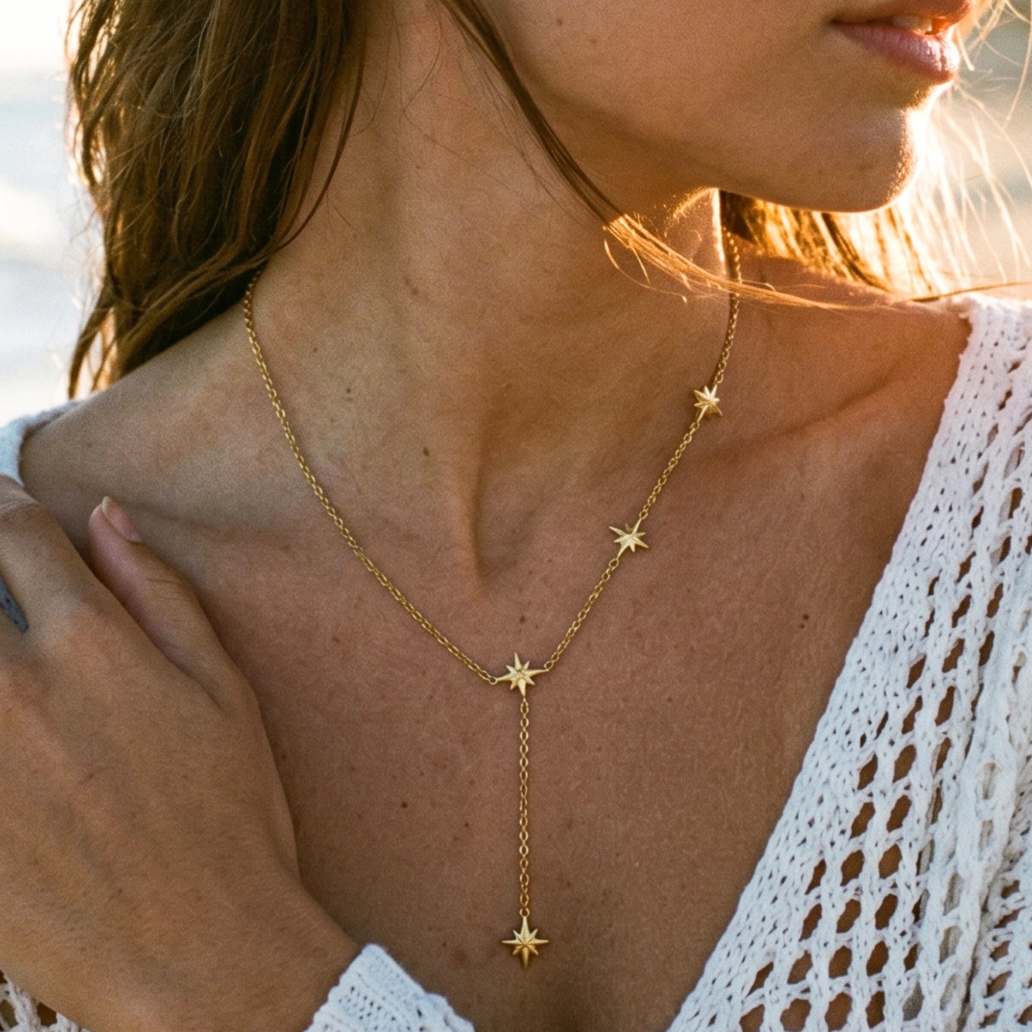 QIAOREN 11843 18K Gold Plated Stainless Steel Anti-Tarnish Hypoallergenic Multiple North Starburst Lariat Y-Chain Necklace