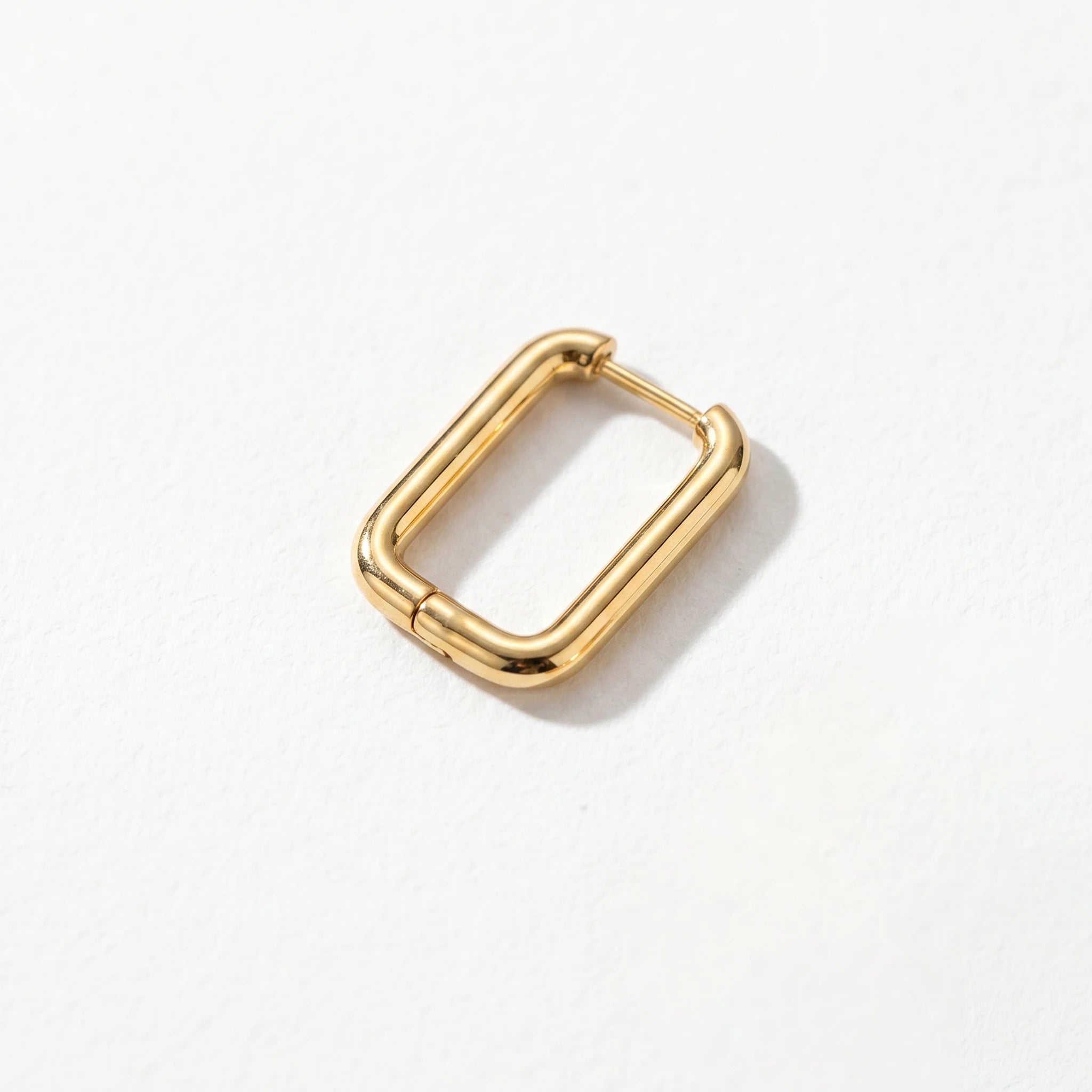 QIAOREN 12585 Dainty Shiny Oblong Geometric Huggie Earrings 316L Stainless Steel No Fade Gold Plated Hoop Jewelry Gift