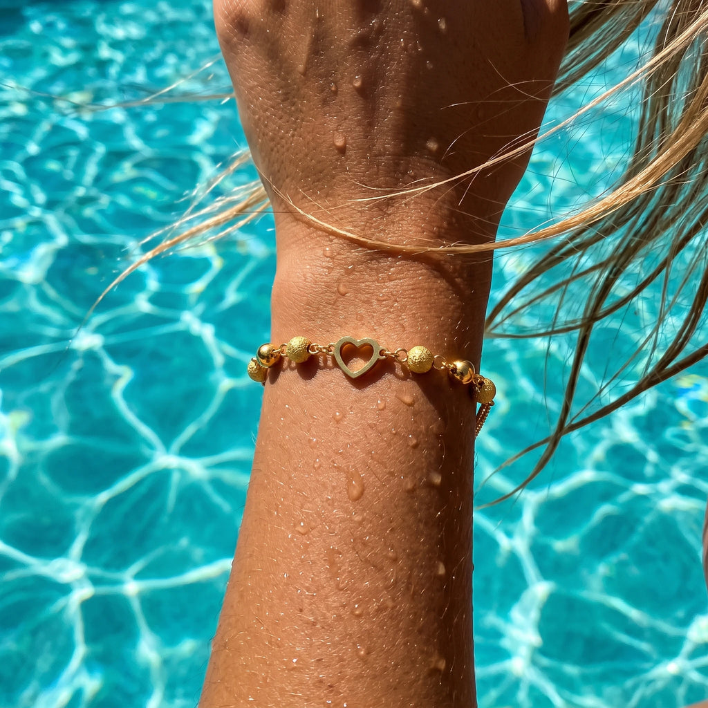QIAOREN 13973 Stainless Steel Heart Charm Beaded Bracelet Gold Layered Chain Bracelet Adjustable Minimalist Jewelry for Women