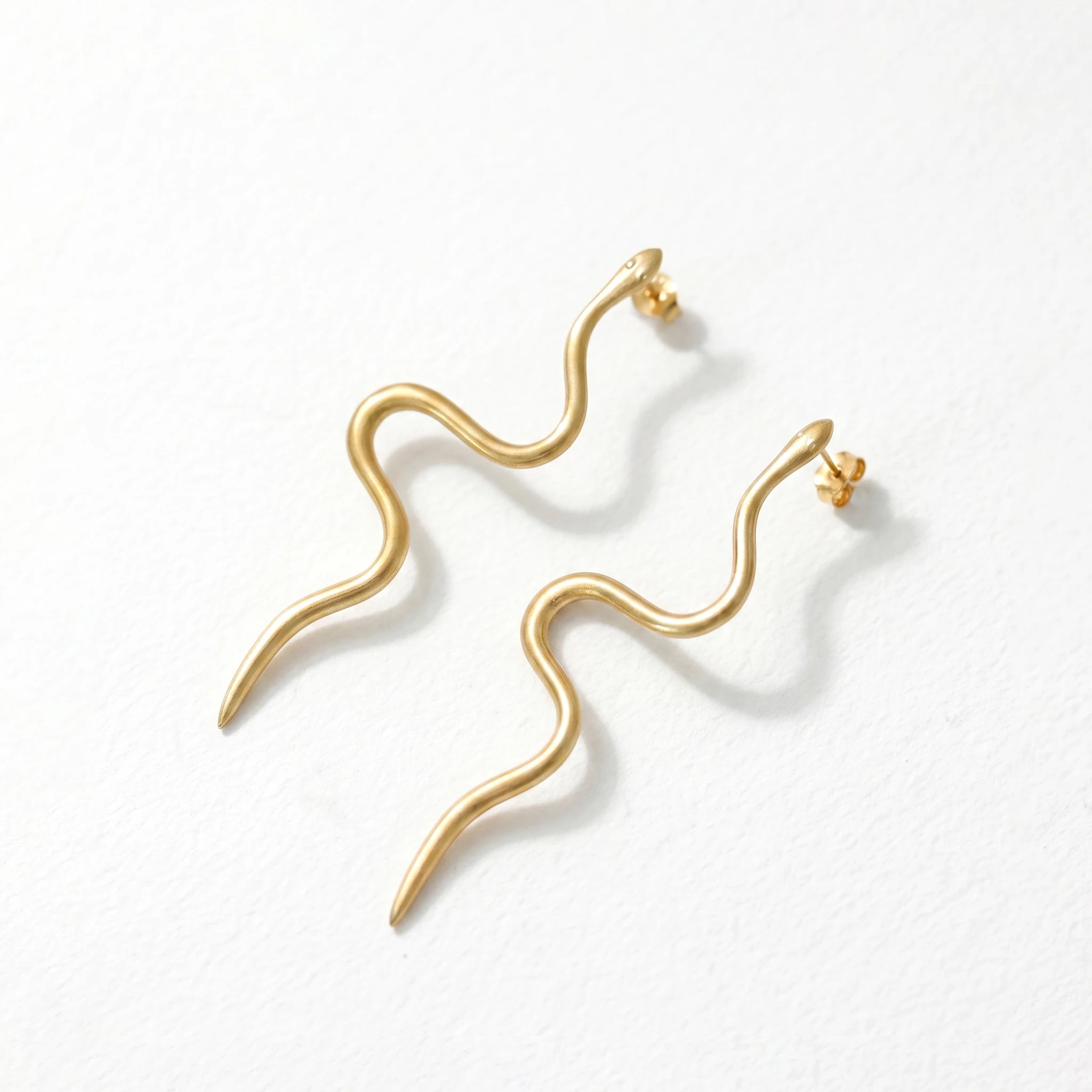 QIAOREN 11847 Edgy Satin Gold Serpent Stud Earrings Stainless Steel Minimalist Wavy Snake Jewelry Statement Gift for Women US
