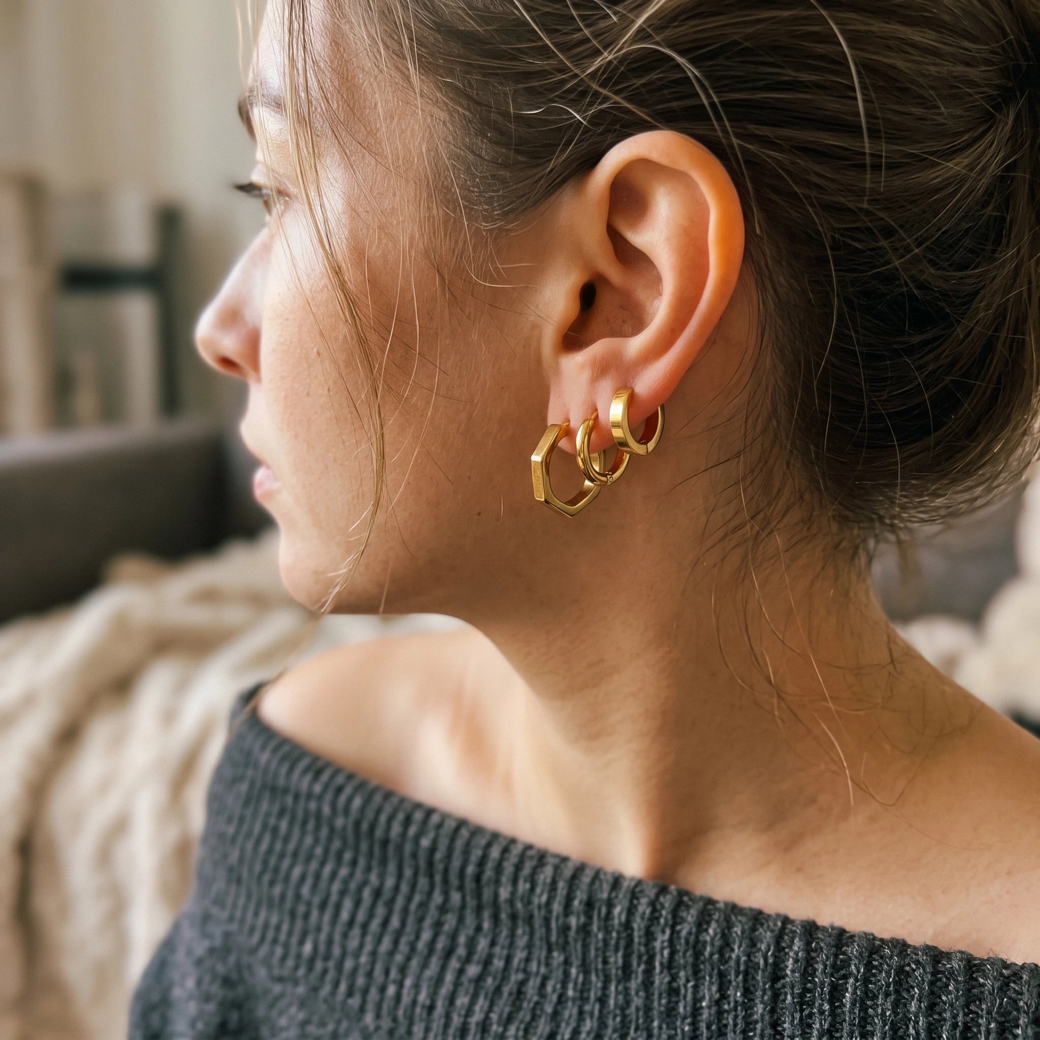 QIAOREN 14457 3 Pair Gold Stainless Steel Polygon Huggie Hoop Earrings, Beveled Multi Sided Small Hoops for Women Daily Jewelry