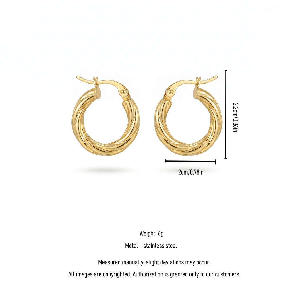 QIAOREN 12387 Twisted Texture Gold Huggie Hoop Earrings Waterproof Stainless Steel 18K PVD Plated Minimalist Daily Jewelry