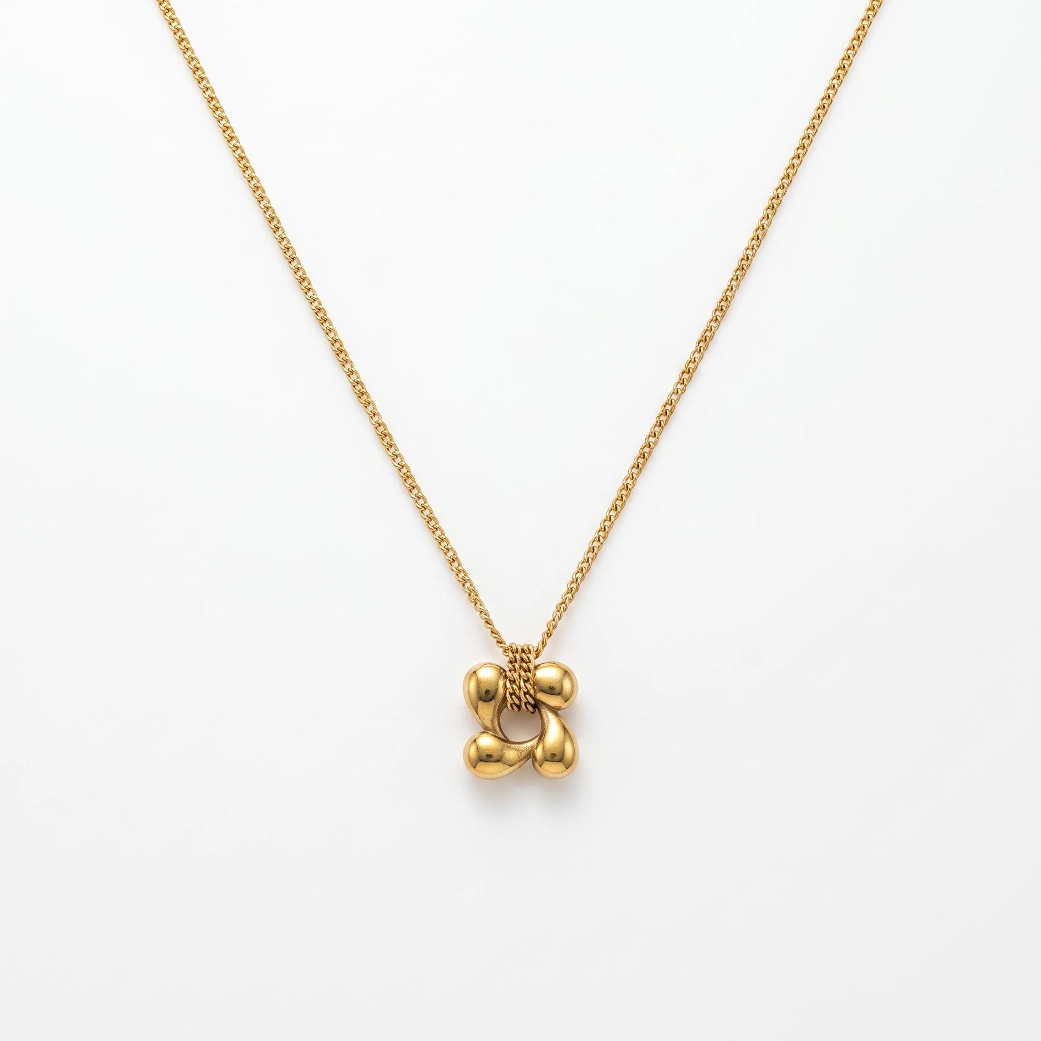 QIAOREN 13952 Stainless Steel Abstract Flower Pendant Necklace Gold Minimalist Waterproof Geometric Jewelry for Women