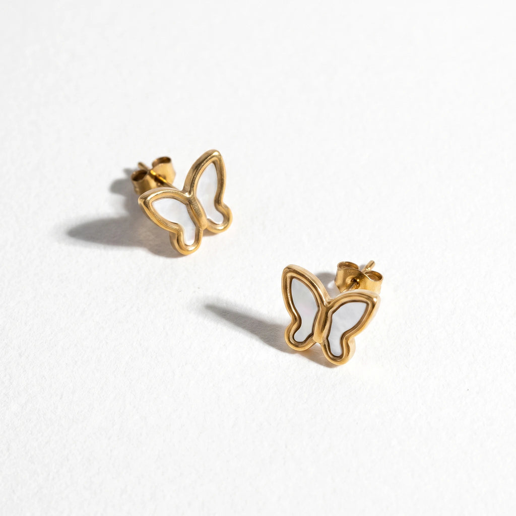 QIAOREN 13446 Gold Tone Natural White MOP Butterfly Stud Earrings Minimal Smooth Frame Shell Inlay Ear Jewelry Gift