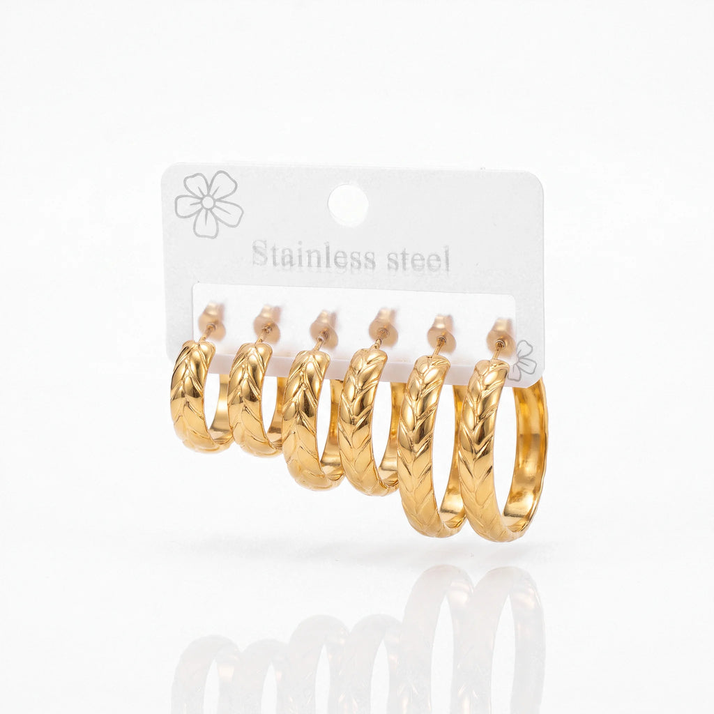 QIAOREN14603Gold Stainless Steel Hoop Earrings Wheat Texture Huggie Earrings Waterproof Hypoallergenic Fashion Jewelry for Women