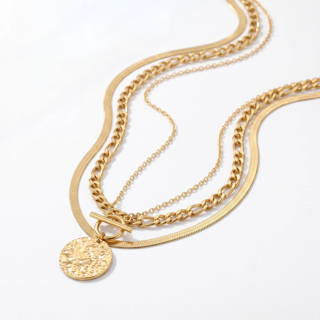 QIAOREN 11595 Tarnish Free 18K Gold Stainless Steel Layered Necklace Hammered Disc Pendant Toggle Clasp Figaro Snake Chain