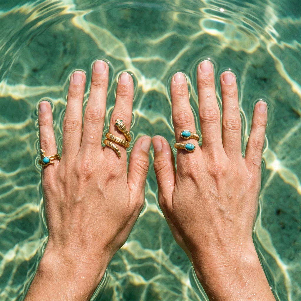 QIAOREN 5Pcs Gold Stainless Steel Turquoise Open Ring Set Irregular Hammered Crown Adjustable Boho Stackable Rings