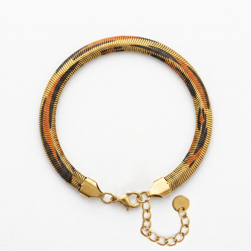 QIAOREN 10641 Luxury Gold Snake Chain Stainless Steel Bracelet Waterproof Minimalist Adjustable Wrist Jewelry for Women