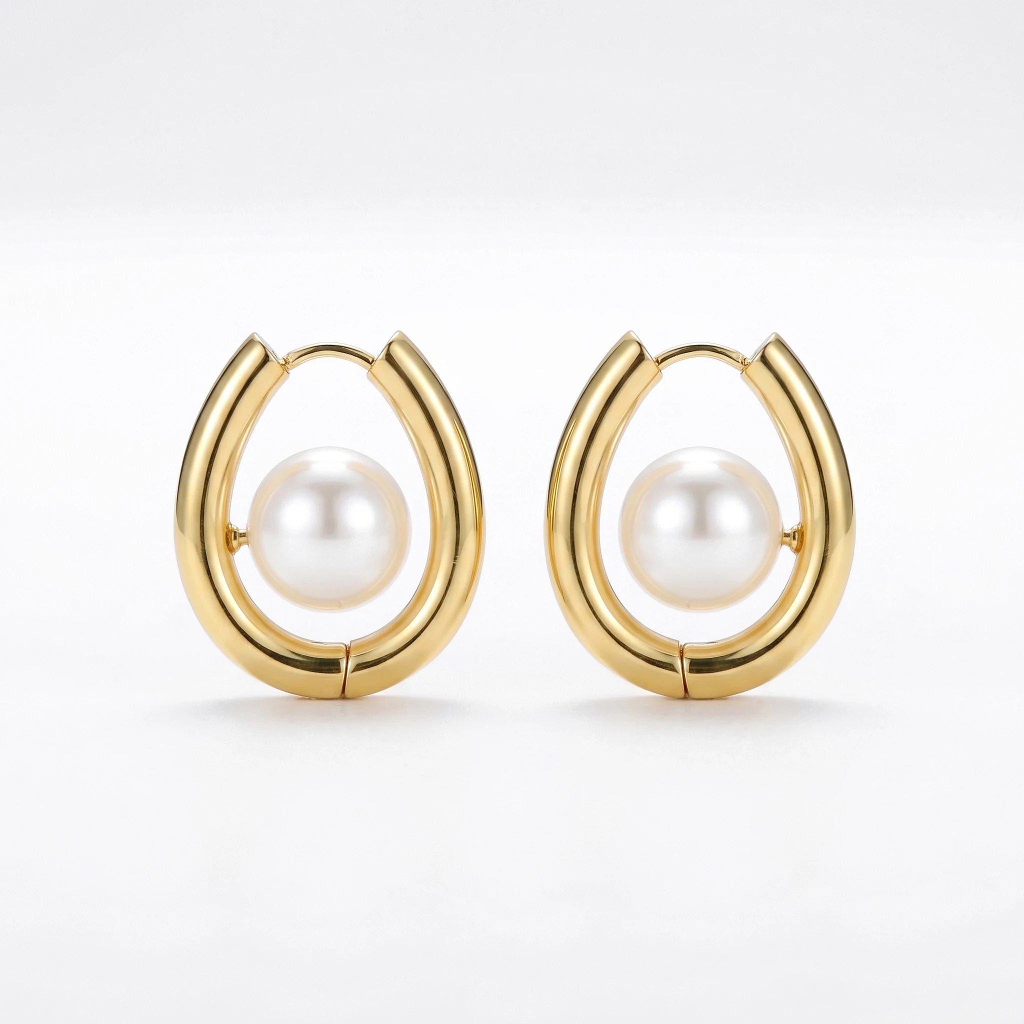 QIAOREN 12531 Modern Pearl U Hoop Earrings Gold Stainless Steel Centered Pearl Bold Horseshoe Hoops Women US EU