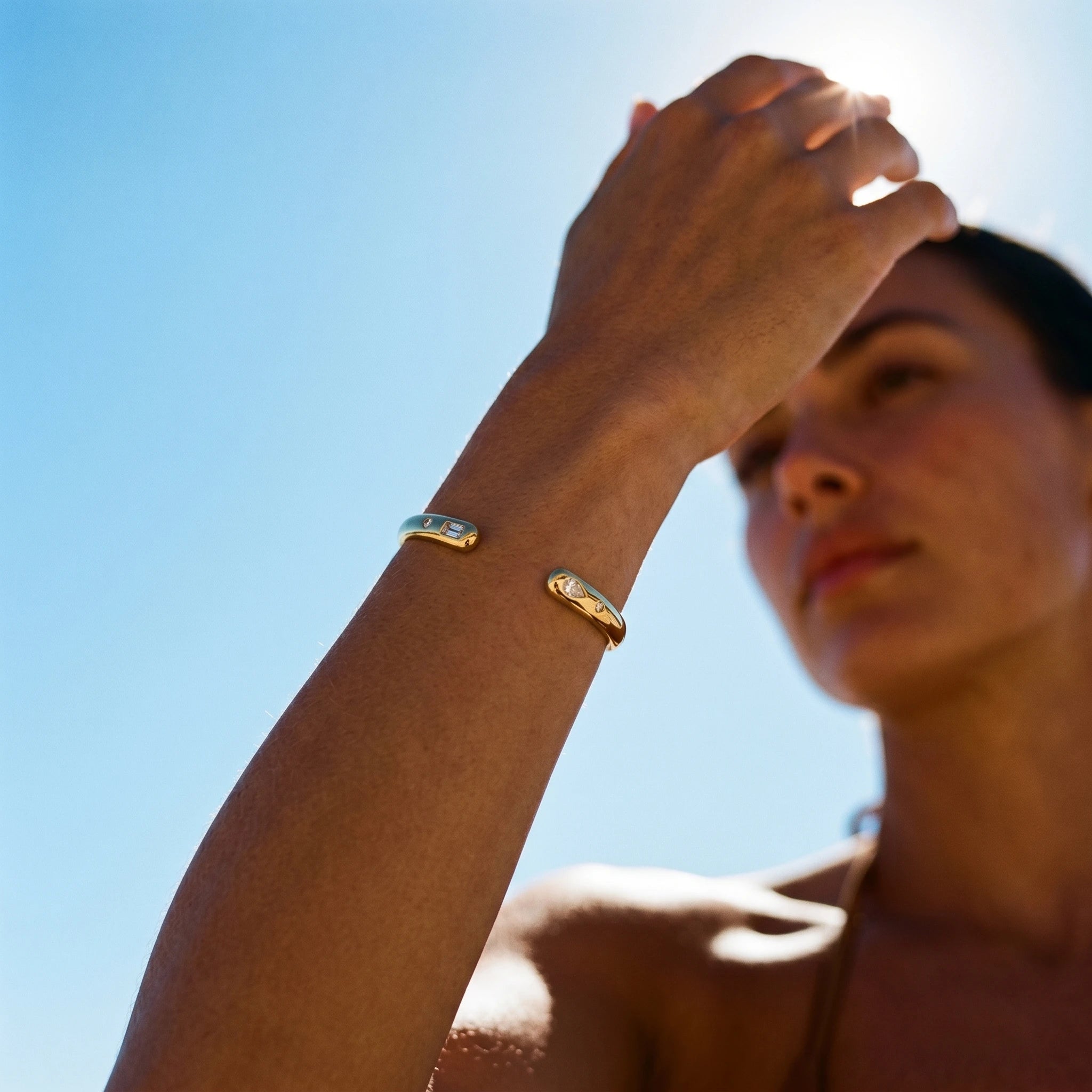 QIAOREN 12777 Stainless Steel Gold Polished Thin Open Cuff Bangle Adjustable Minimal Plain Wrist Bracelet for Women
