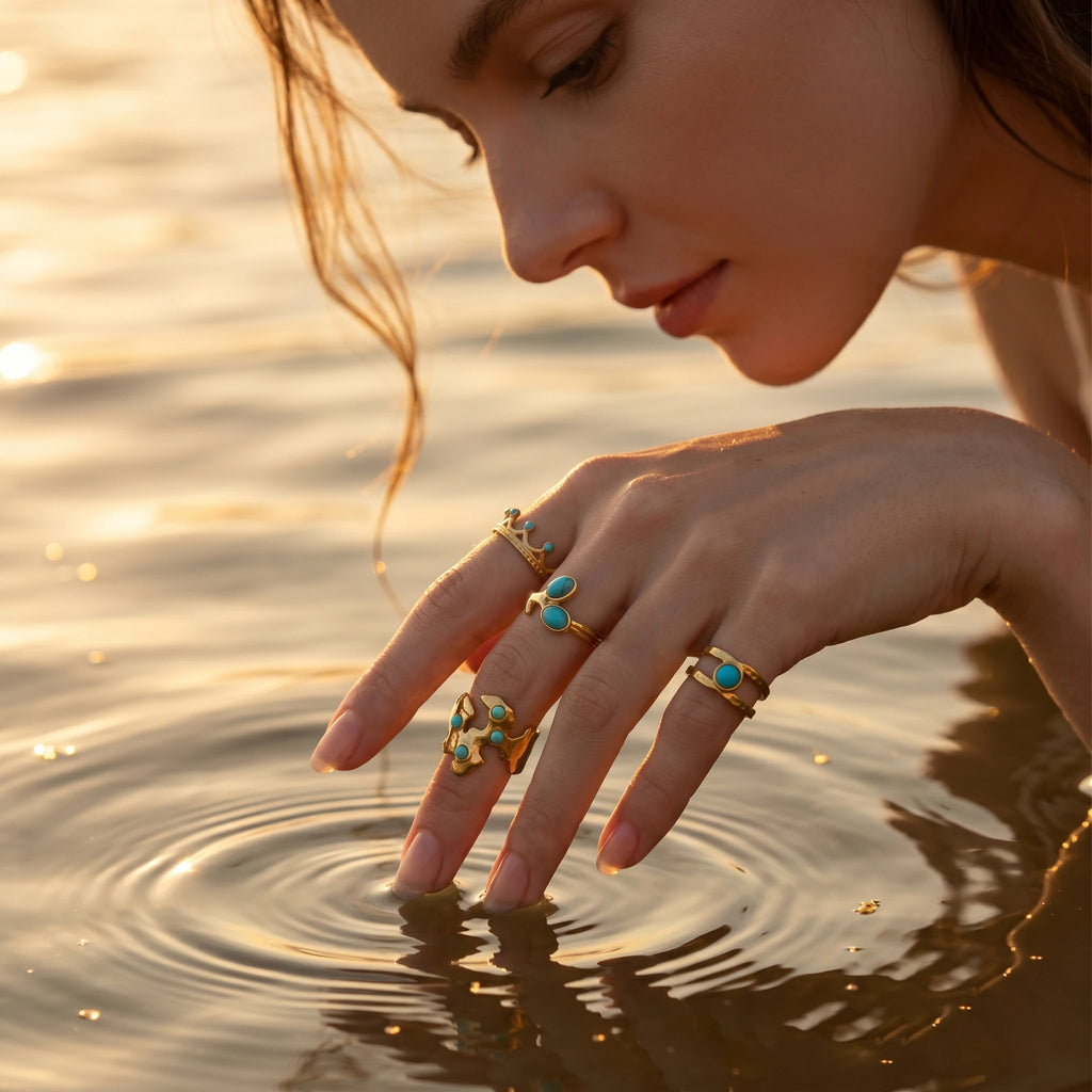 QIAOREN  5Pcs Gold Stainless Steel Turquoise Open Ring Set Irregular Hammered Crown Adjustable Boho Stackable Rings
