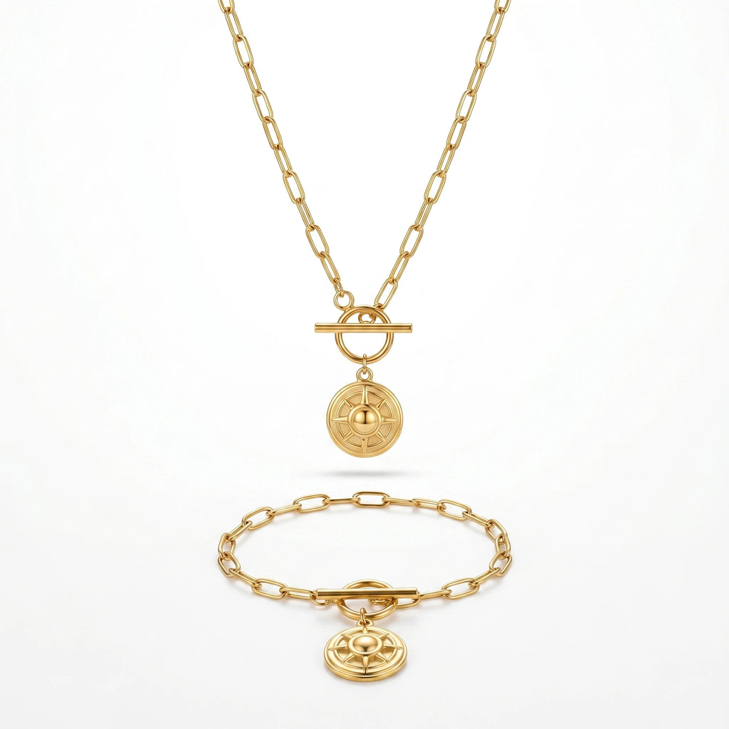 QIAOREN 11897 Waterproof Compass Sun Disc Jewelry Set 18K Gold Stainless Steel 2Pcs Toggle Clasp Paperclip Chain Jewelry