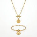 QIAOREN 11897 Waterproof Compass Sun Disc Jewelry Set 18K Gold Stainless Steel 2Pcs Toggle Clasp Paperclip Chain Jewelry