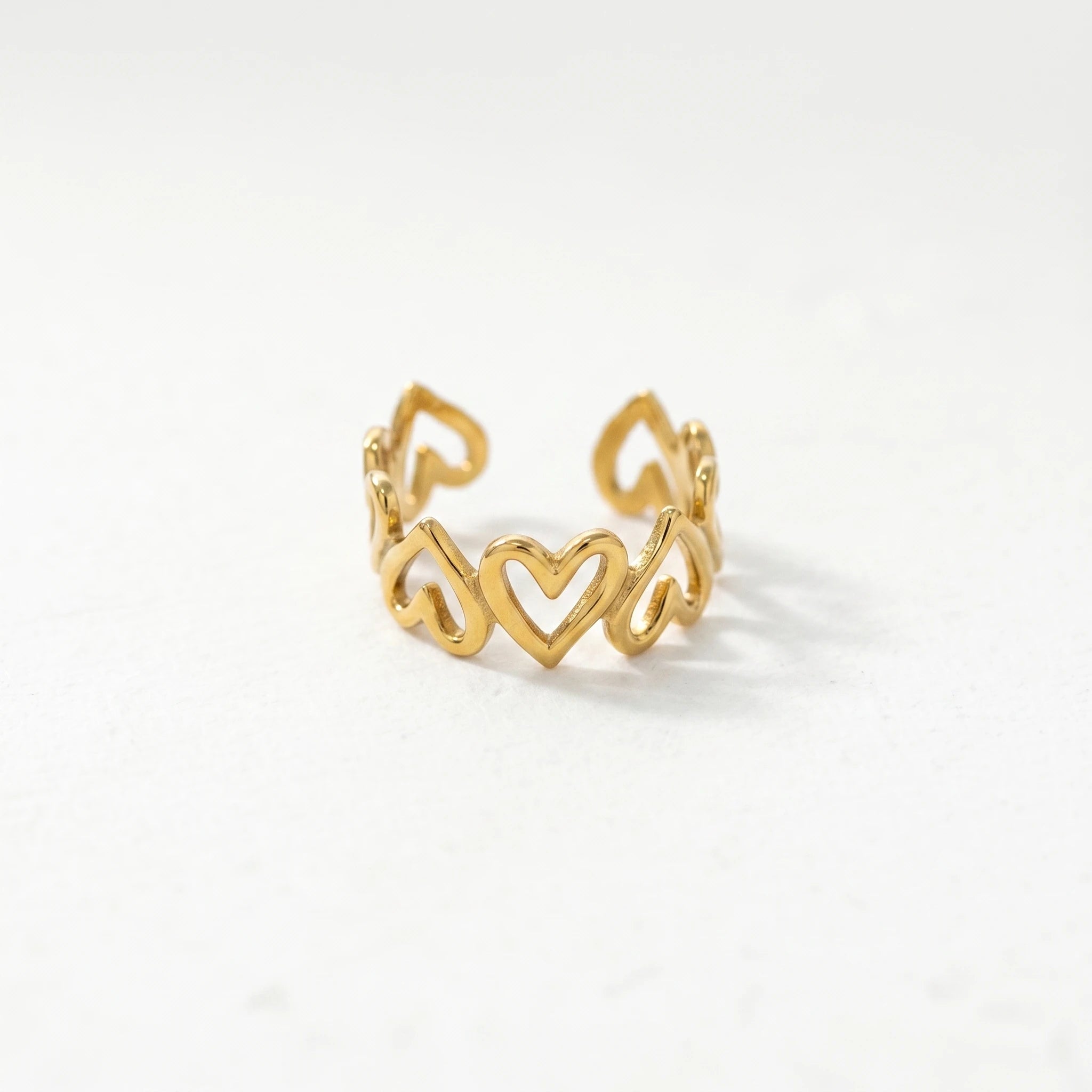 QIAOREN 13066-70 5Pcs 18K Gold Plated Stainless Steel Heart Open Ring Set, Adjustable Stackable Hollow Love Finger Rings