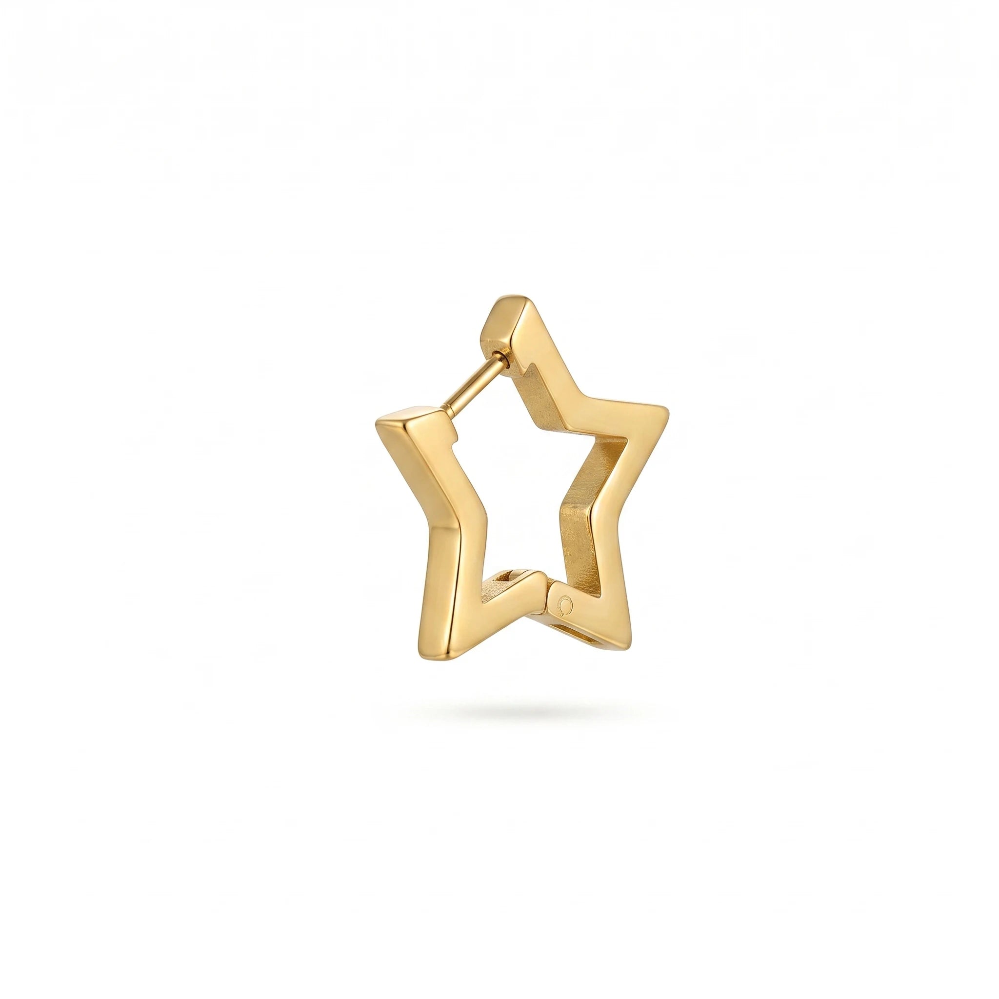 QIAOREN 12613 Glossy Hollow Star Huggie Hoop Earrings PVD 18K Gold Stainless Steel Five Point Star Geometric Ear Buckle
