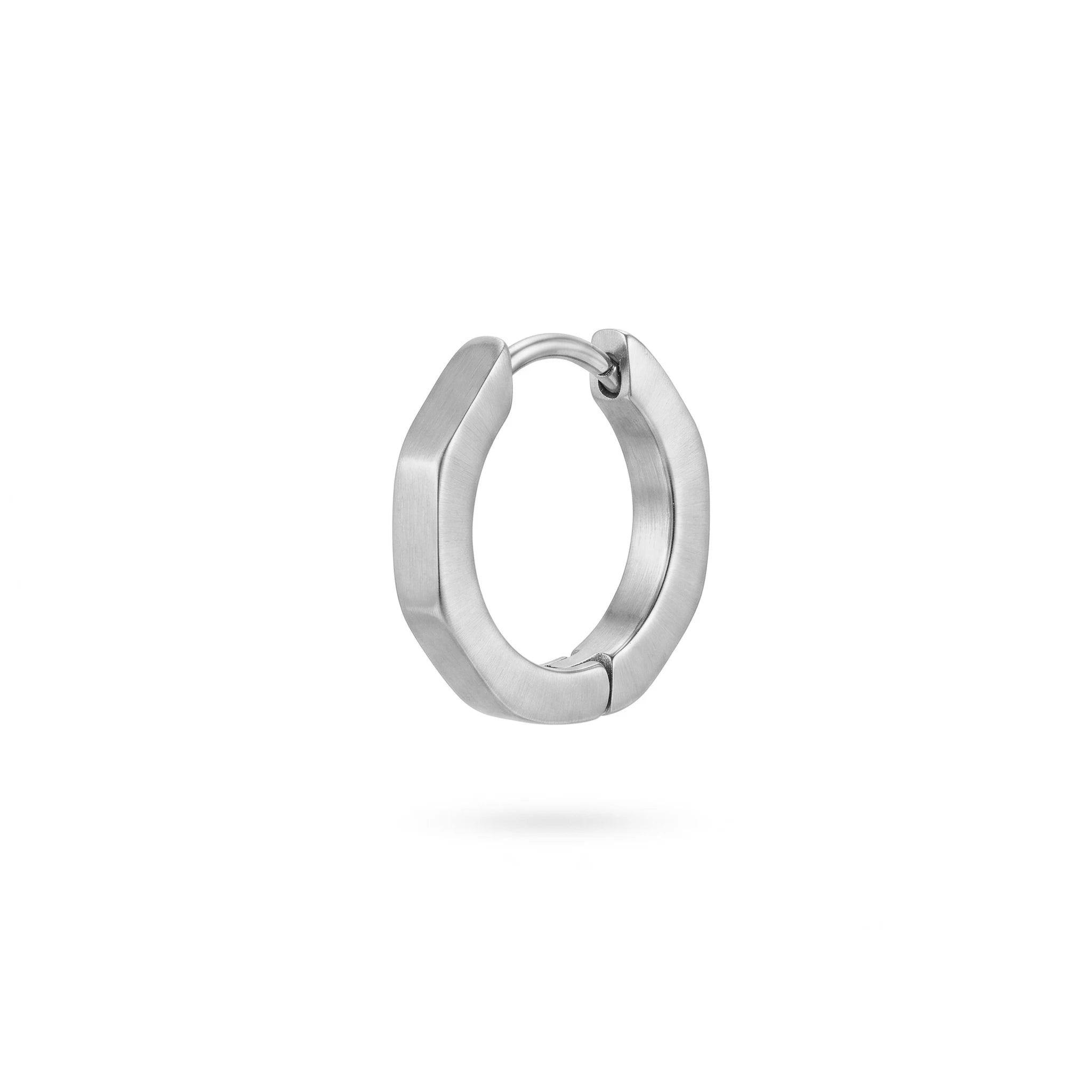 QIAOREN 12609 Dainty Brushed Faceted Hexagon Huggie Earrings 316L Stainless Steel No Fade Matte Gold Geometric Hoop Jewelry Gift