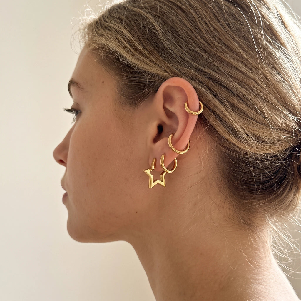 QIAOREN 14475 3 Pair Gold Stainless Steel Huggie Earring Set, Star Shape Hoops, Thick Round Hoops & Slim Round Hoops Jewelry
