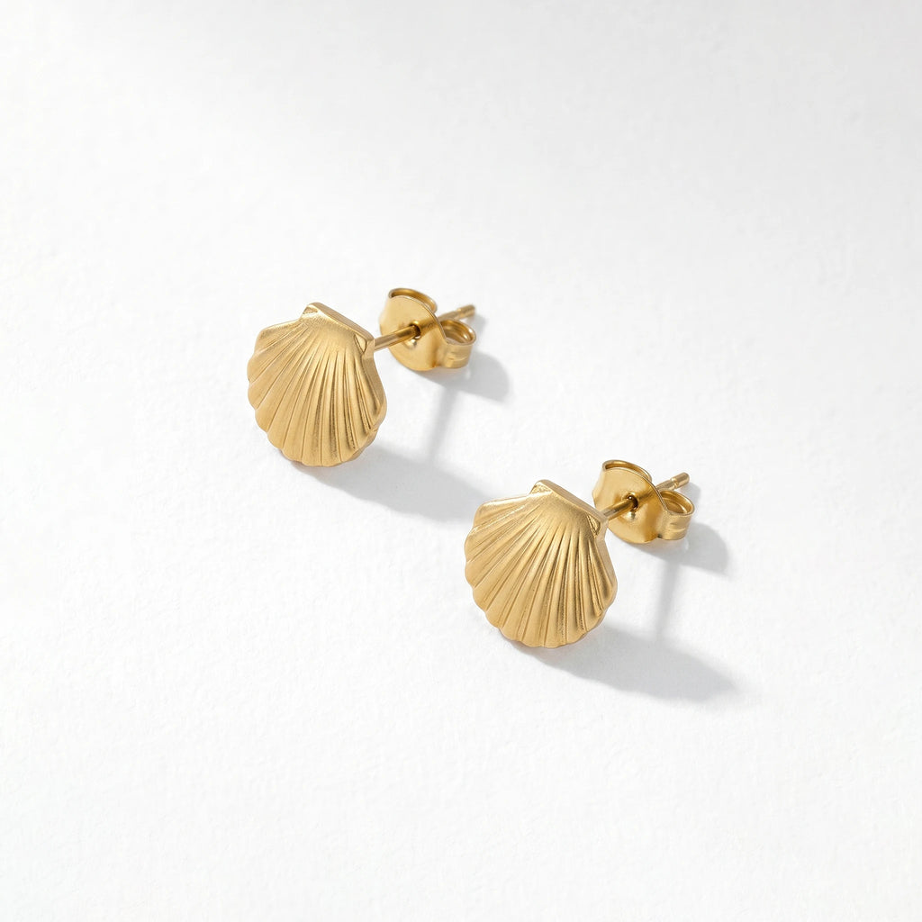 QIAOREN 11864 Waterproof Tarnish Free Stainless Steel Shell Stud Earrings Gold Textured Scallop Sea Shell Ocean Jewelry Women US