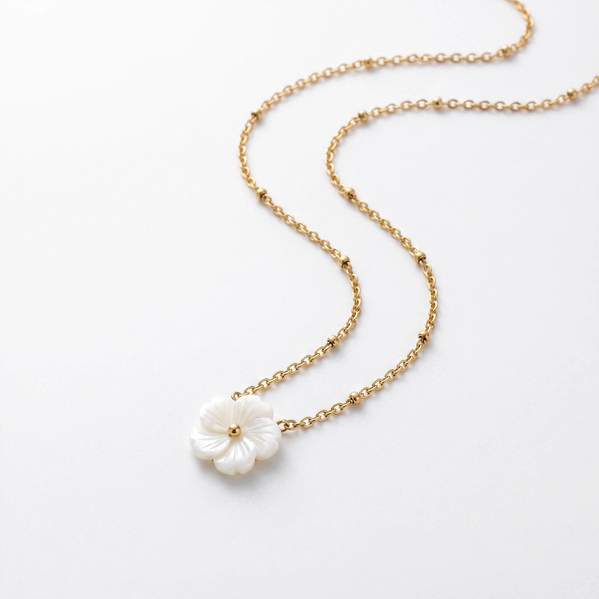 QIAOREN 13523 Dainty White Shell Flower Pendant Station Necklace with Round Beaded Thin Cable Chain, Gold Tiny Floral Necklace