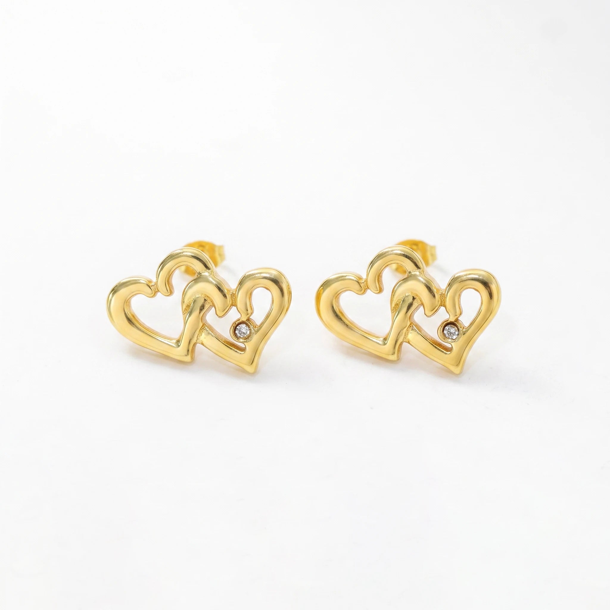QIAOREN 12266 Trendy Double Interlocking Heart Stud Earrings 18K Gold Plated Stainless Steel Overlapping Love Jewelry Party