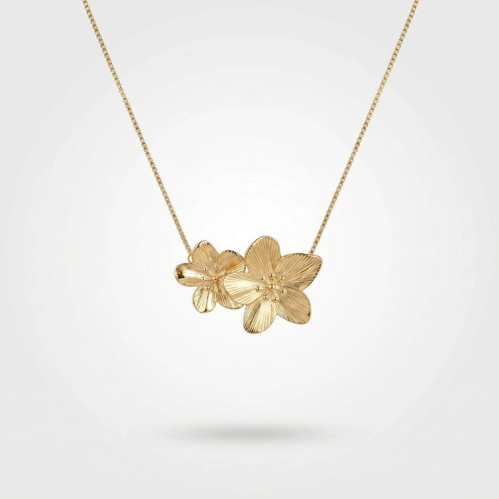 QIAOREN 11355 Dainty Delicate Floral Snake Chain Necklace 18K Gold Plated Stainless Steel Everyday Casual Wear Jewelry