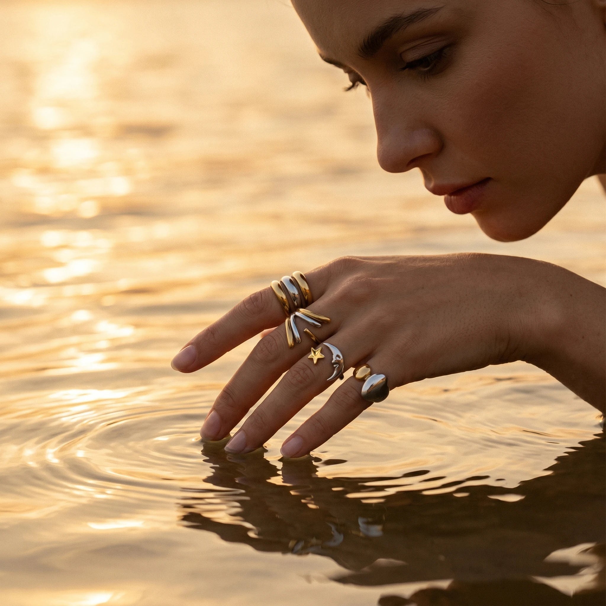 QIAOREN 12968-73 18K Gold Plated 316L Stainless Steel Two Tone Snake Star Adjustable Rings Set Tarnish Free Waterproof Jewelry