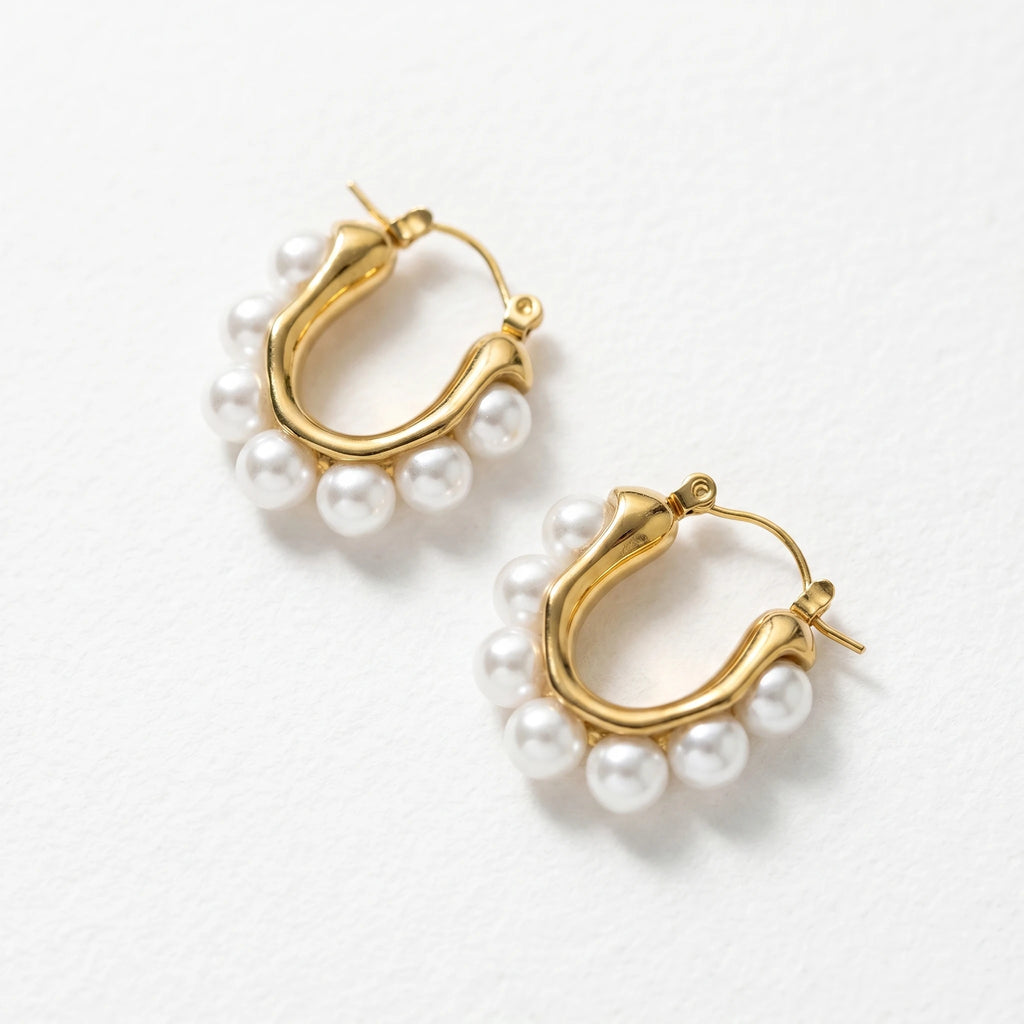 QIAOREN 12316 Elegant French Retro U-Shaped Pearl Earrings Gold Stainless Steel Hinged Horseshoe Huggies Statement Jewelry Women