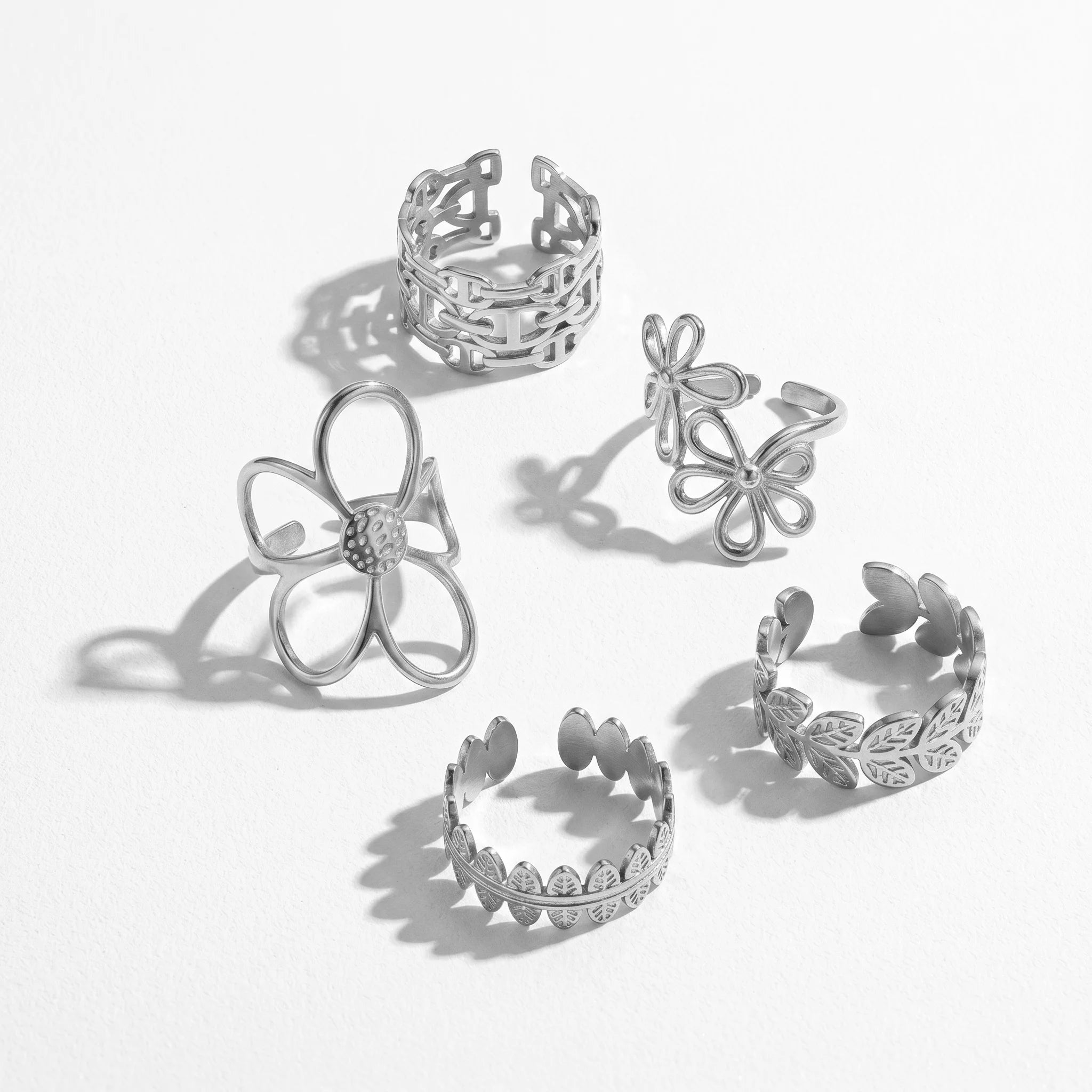 QIAOREN Stainless Steel PVD Gold Adjustable Open Rings Mixed Flower Leaf Geometric Hollow Stack Finger Jewelry For Women