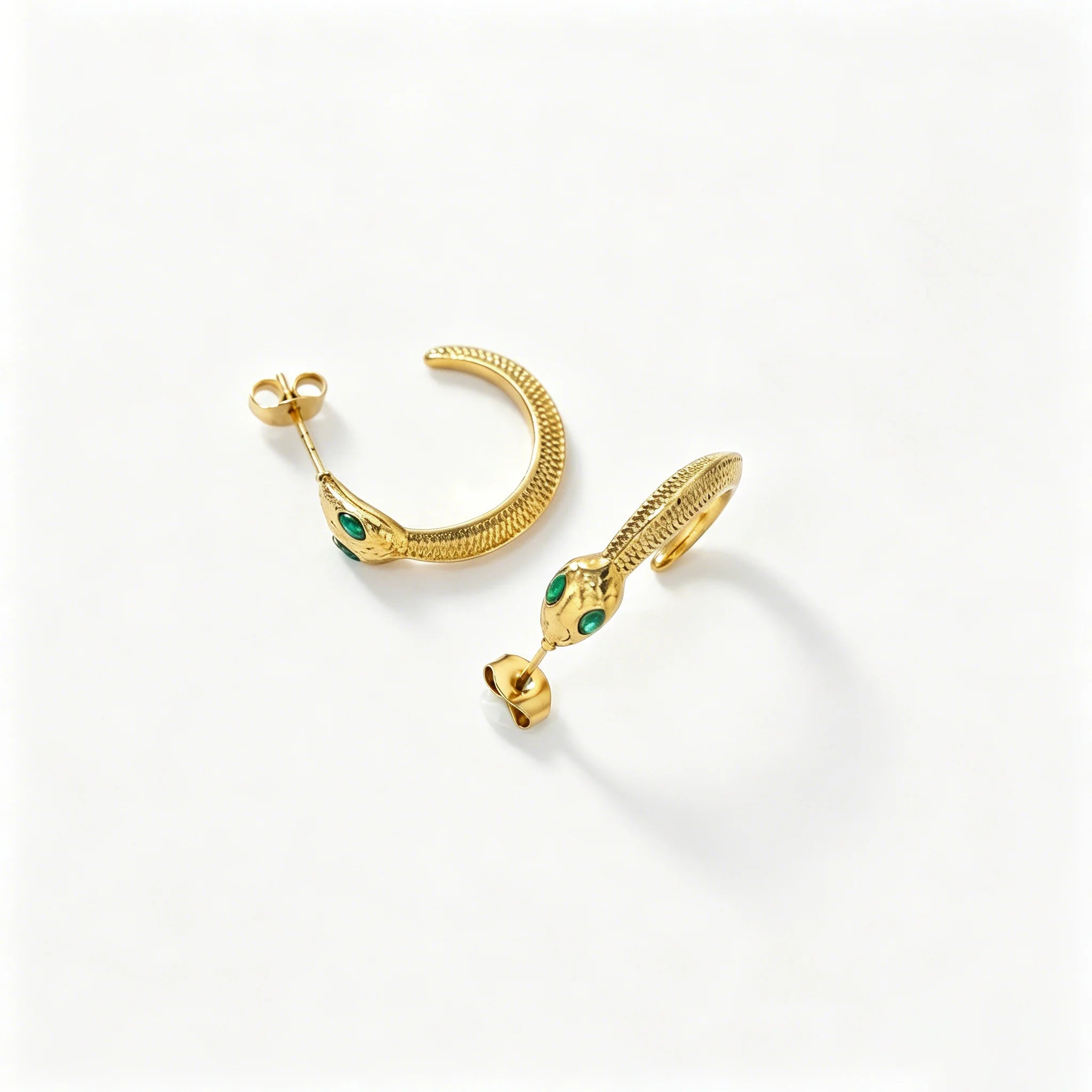 QIAOREN 12336 Gothic Geometric Snake Hoop Earrings 18K Gold Plated Stainless Steel Textured Scale Serpent C Hops Medusa Party