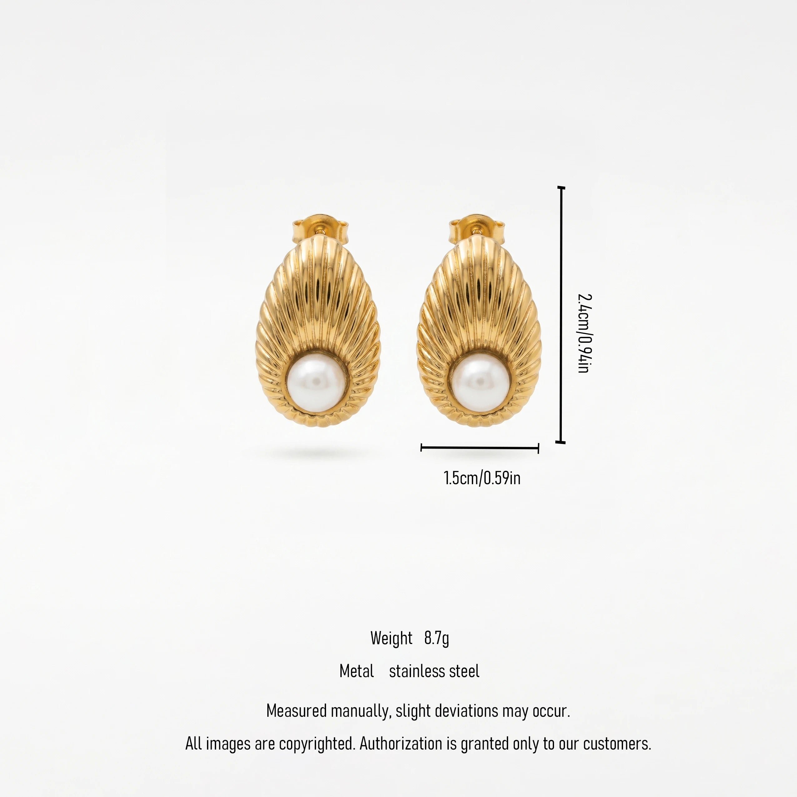 QIAOREN 12203 Gold Plated Stainless Steel Ribbed Seashell Pearl Stud Earrings