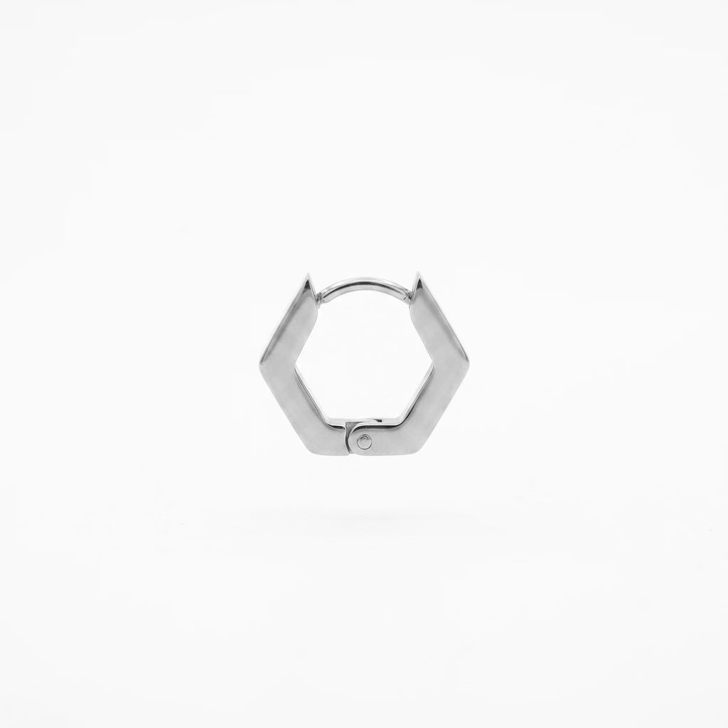 QIAOREN 12577 Dainty Geometric Hexagon Huggie Earrings 316L Stainless Steel No Fade Gold Plated Hoop Jewelry Gift for American