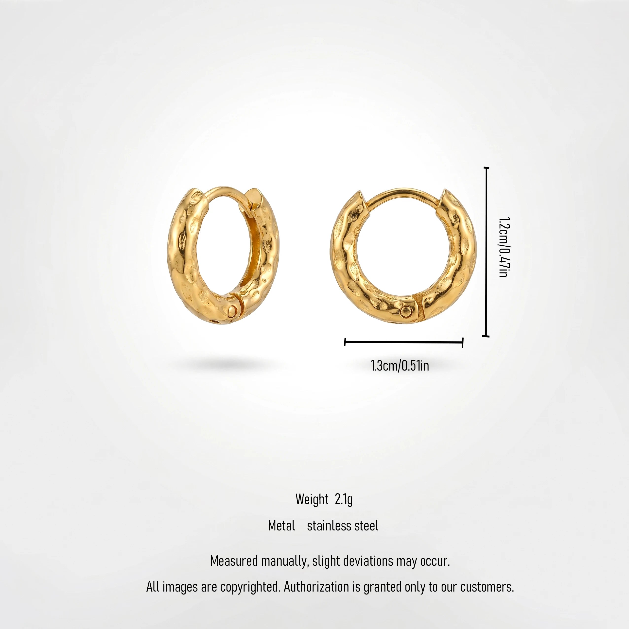 QIAOREN 12504  Elegant Quiet Luxury Molten Gold Huggie Earrings Stainless Steel Small Textured Statement Hoops EU