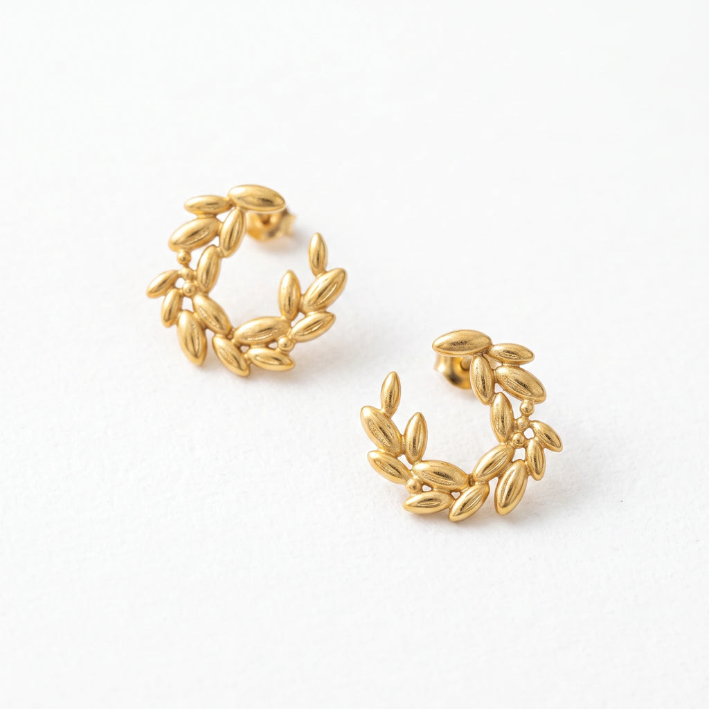 QIAOREN 13963 Stainless Steel Leaf Hoop Earrings Gold Laurel Huggie Earrings Dainty Nature Jewelry for Women