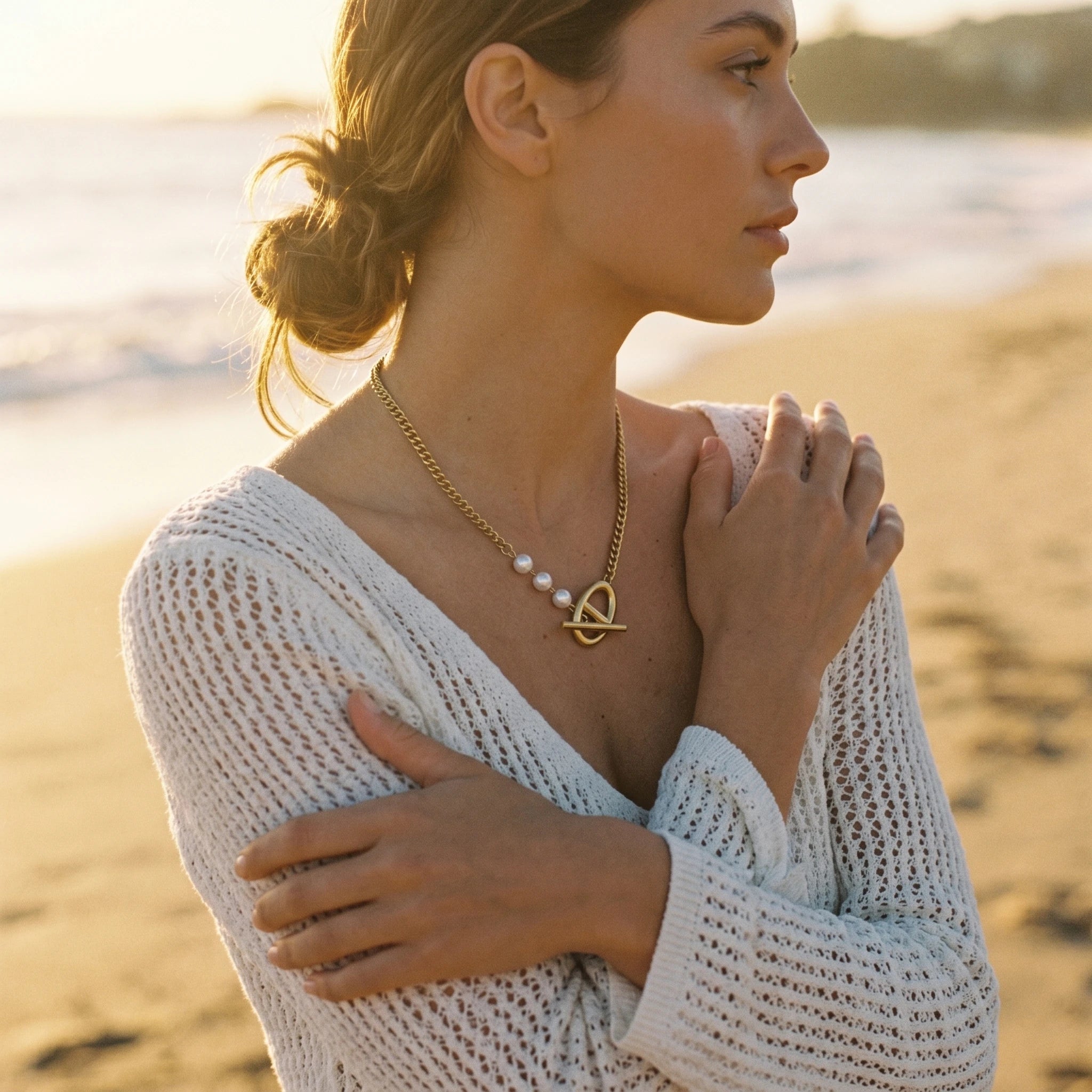 QIAOREN 11305 Tarnish Resistant Waterproof 18K Gold Plated Stainless Steel Pearl Toggle Curb Chain Necklace