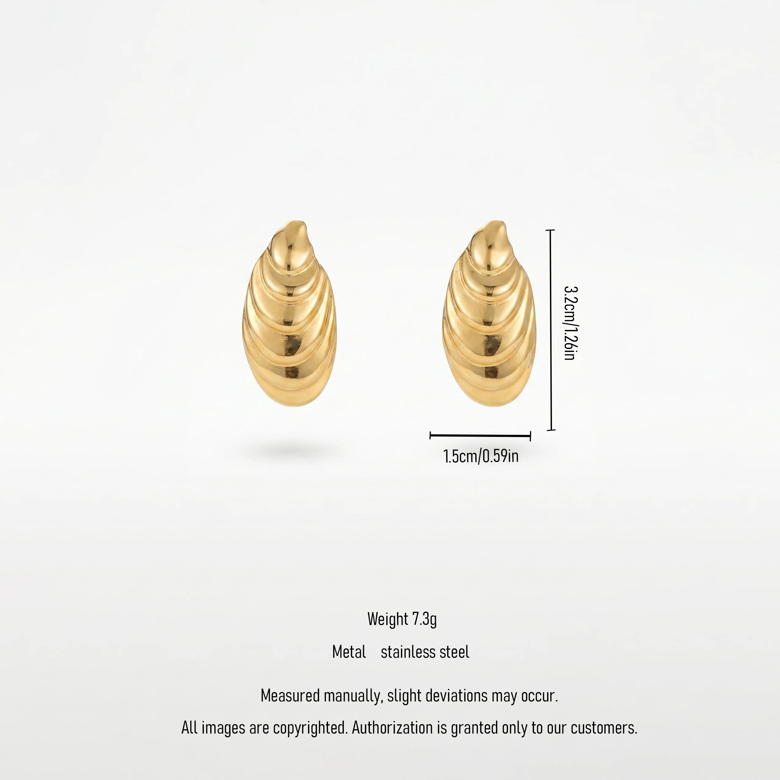 QIAOREN 13221Gold Plated Shell Stud Earrings for Women Stainless Steel Coastal Beach Minimalist Fashion Jewelry