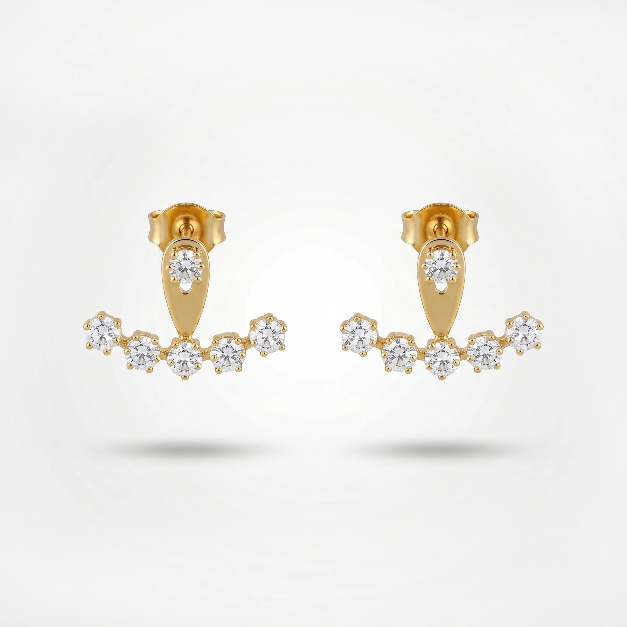 QIAOREN12315 Waterproof Tarnish Free Gold Stainless Steel Letter Shape Pointy Shield Stud Curved Crown Party Jewelry EU