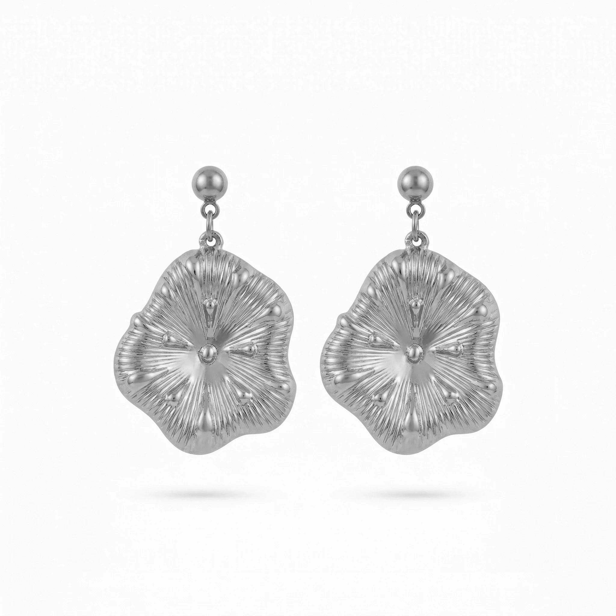 QIAOREN11776 Minimalist Embossed Wavy Floral Dangle Earrings Gold Stainless Steel Fashion Jewelry for Western Girls Vacation