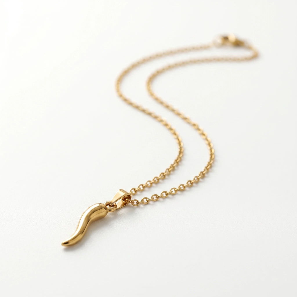 QIAOREN 11953 Elegant Minimalist Italian Horn Necklace Gold Stainless Steel Lucky Chili Pendant Protection Amulet Gift for EU US