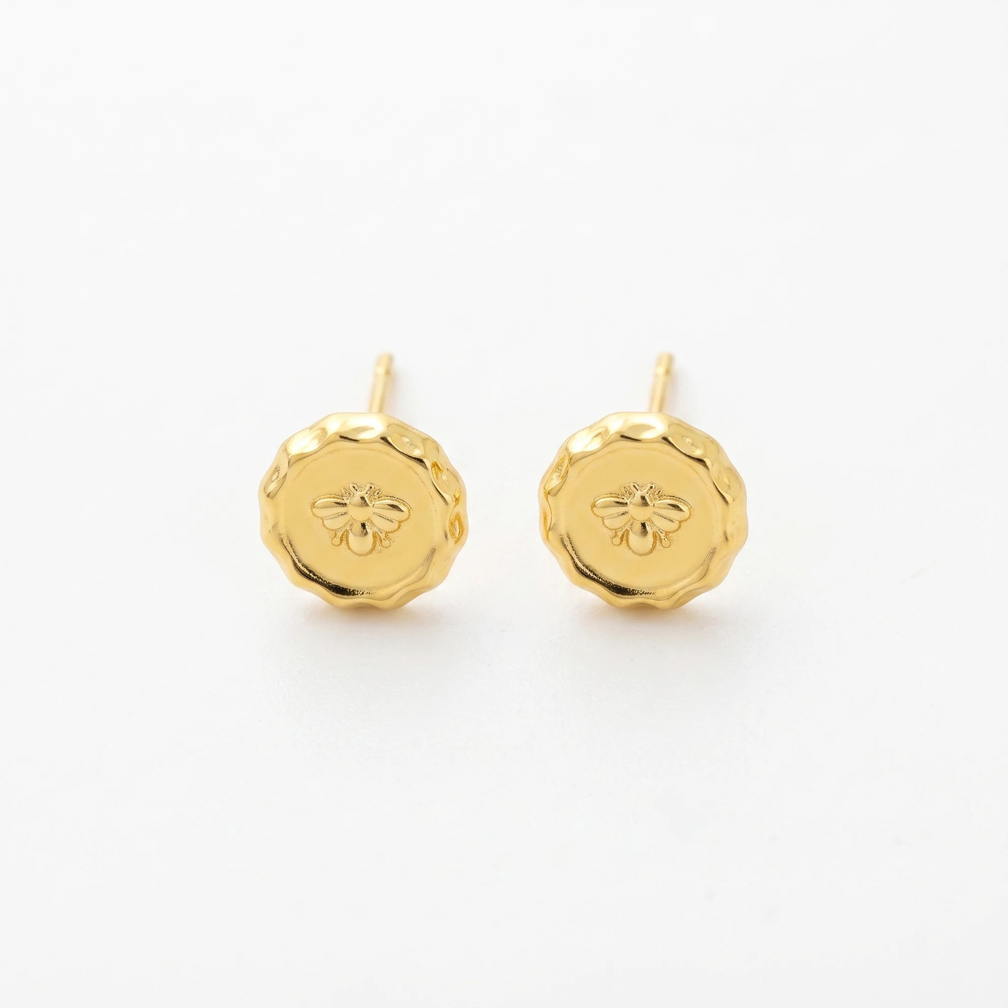 QIAOREN 13246 18K Gold PVD Plated Stainless Steel Plumeria Stud Earrings Polished Five Petal Flower Ear Studs