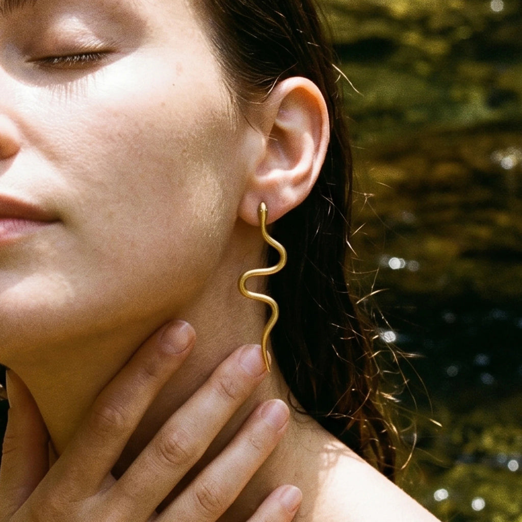 QIAOREN 11847 Edgy Satin Gold Serpent Stud Earrings Stainless Steel Minimalist Wavy Snake Jewelry Statement Gift for Women US