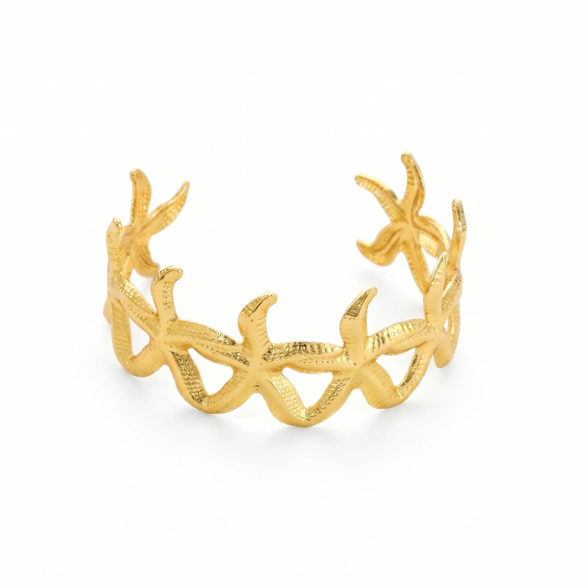QIAOREN 12713 18K Gold Textured Linked Starfish Hollow Open Cuff Bracelet Stainless Steel Adjustable Stackable Ocean Wrist
