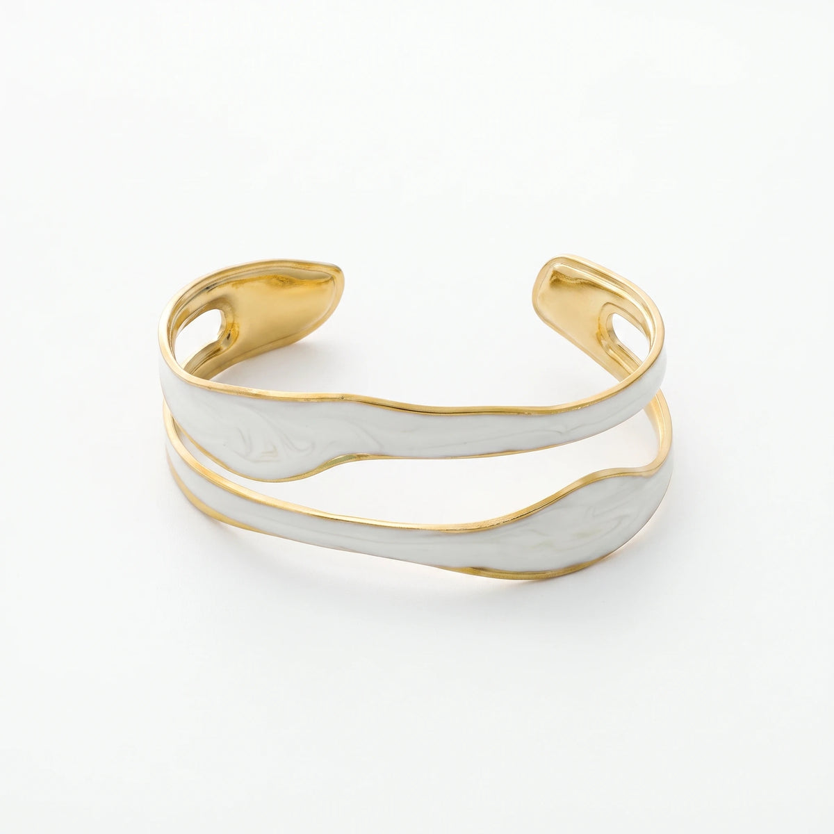 QIAOREN 14116 Stainless Steel White Enamel Wave Open Cuff Bracelet Gold Waterproof Jewelry OEM ODM