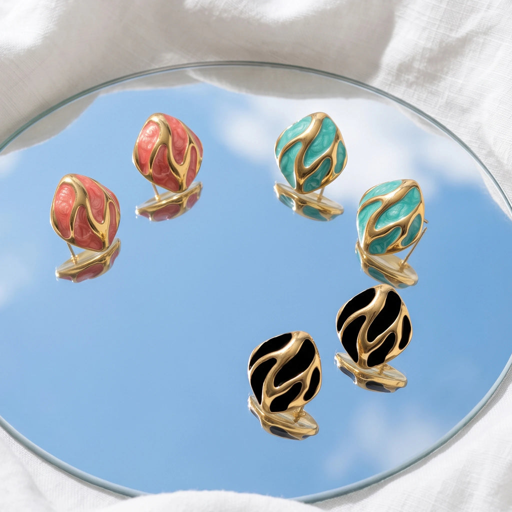 QIAOREN 13647-50  Irregular Square Wave Enamel Stud Earring Set, Curved Gold Line Inlaid Gloss Resin Gold Frame